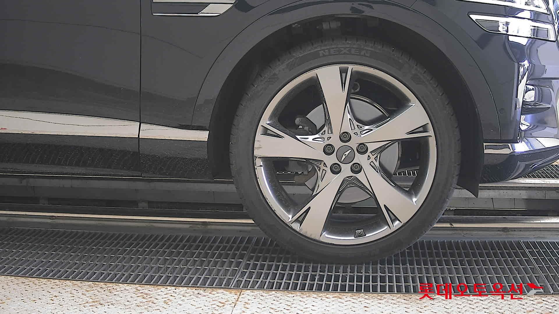 جينيسيس - GV80 | (D) 3.0 4WD 5Seater 23