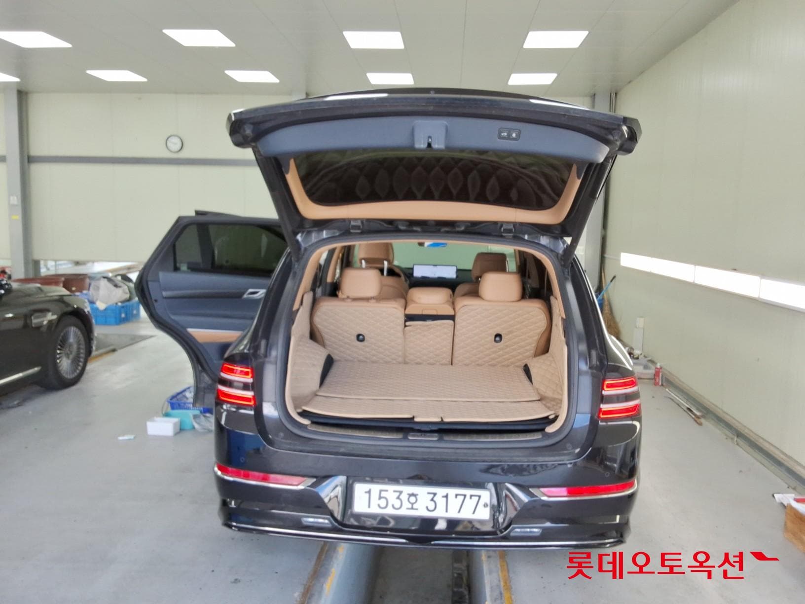 جينيسيس - GV80 | (D) 3.0 4WD 5Seater 37
