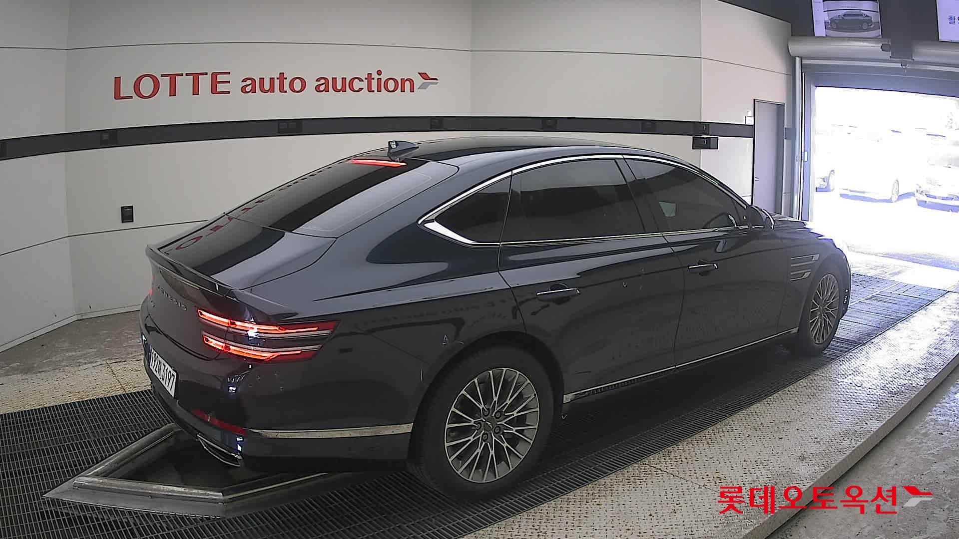 جينيسيس - G80 | THE ALL NEW GENESIS (G) 2.5T 14