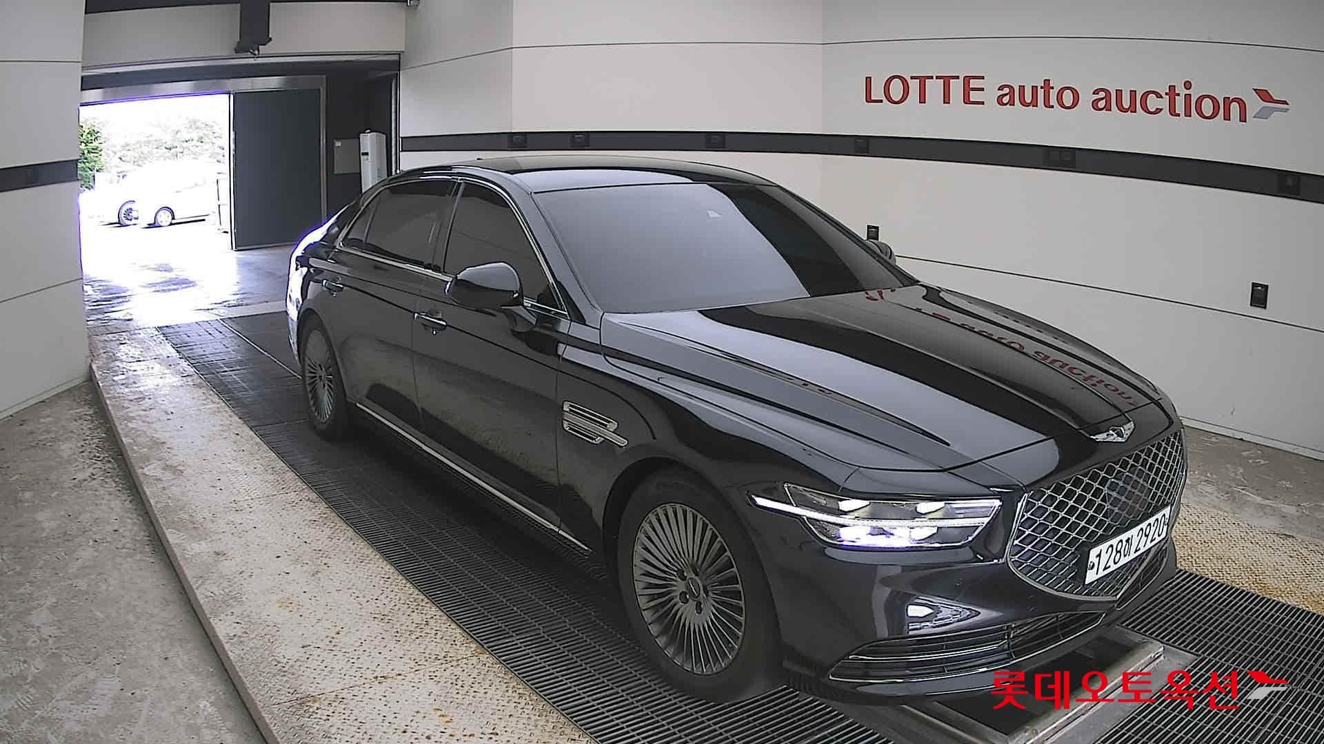 جينيسيس - G90 | (G) 3.3T LUXURY 19