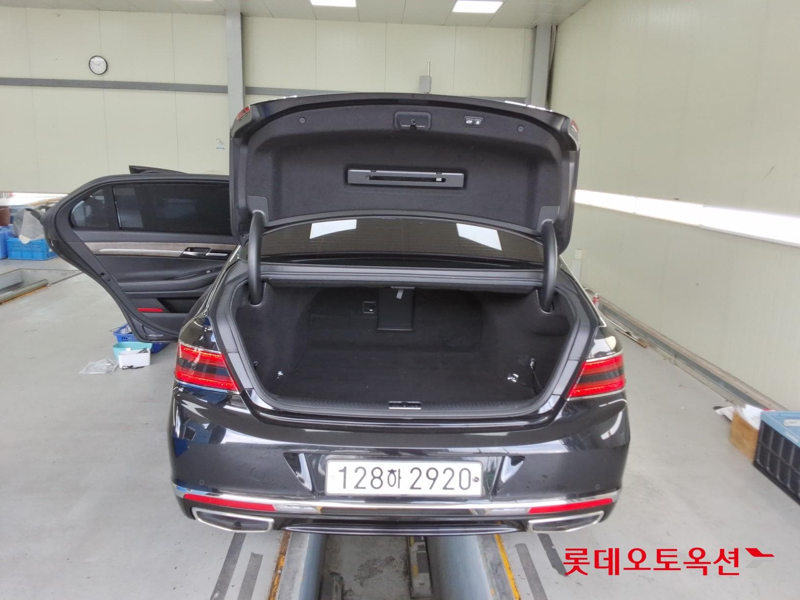 جينيسيس - G90 | (G) 3.3T LUXURY 37