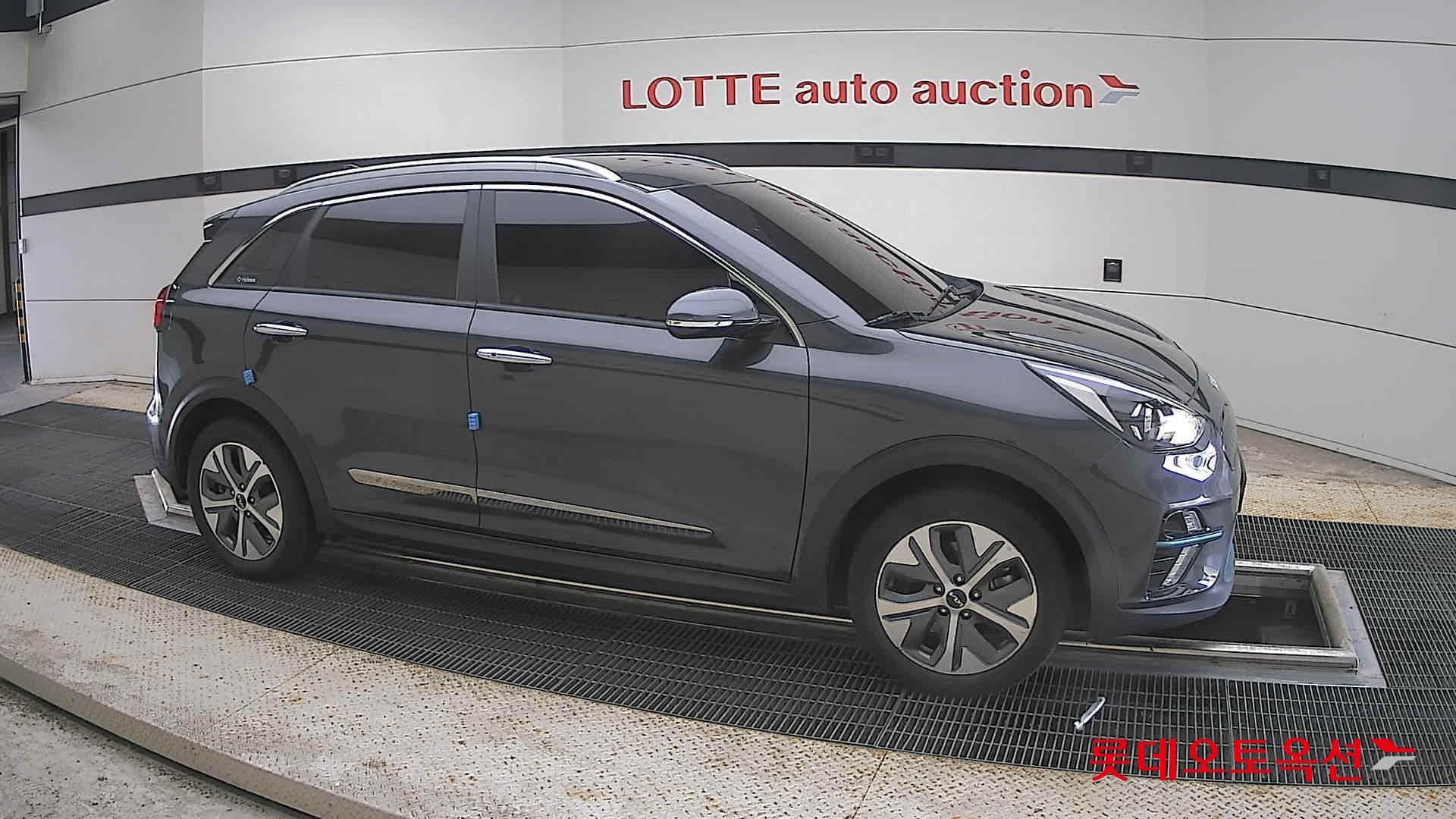 Kia - Niro | EV (E) Prestige_22MY 17
