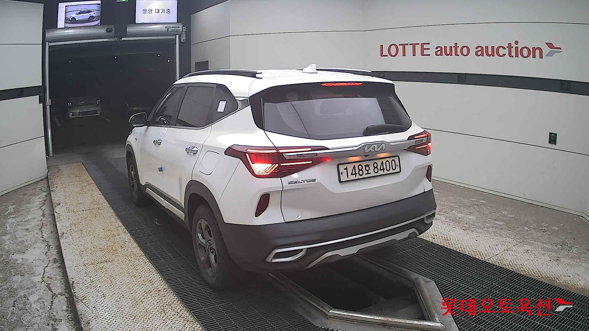 Kia - Seltos | (G) 1.6 Trendy 2WD 9