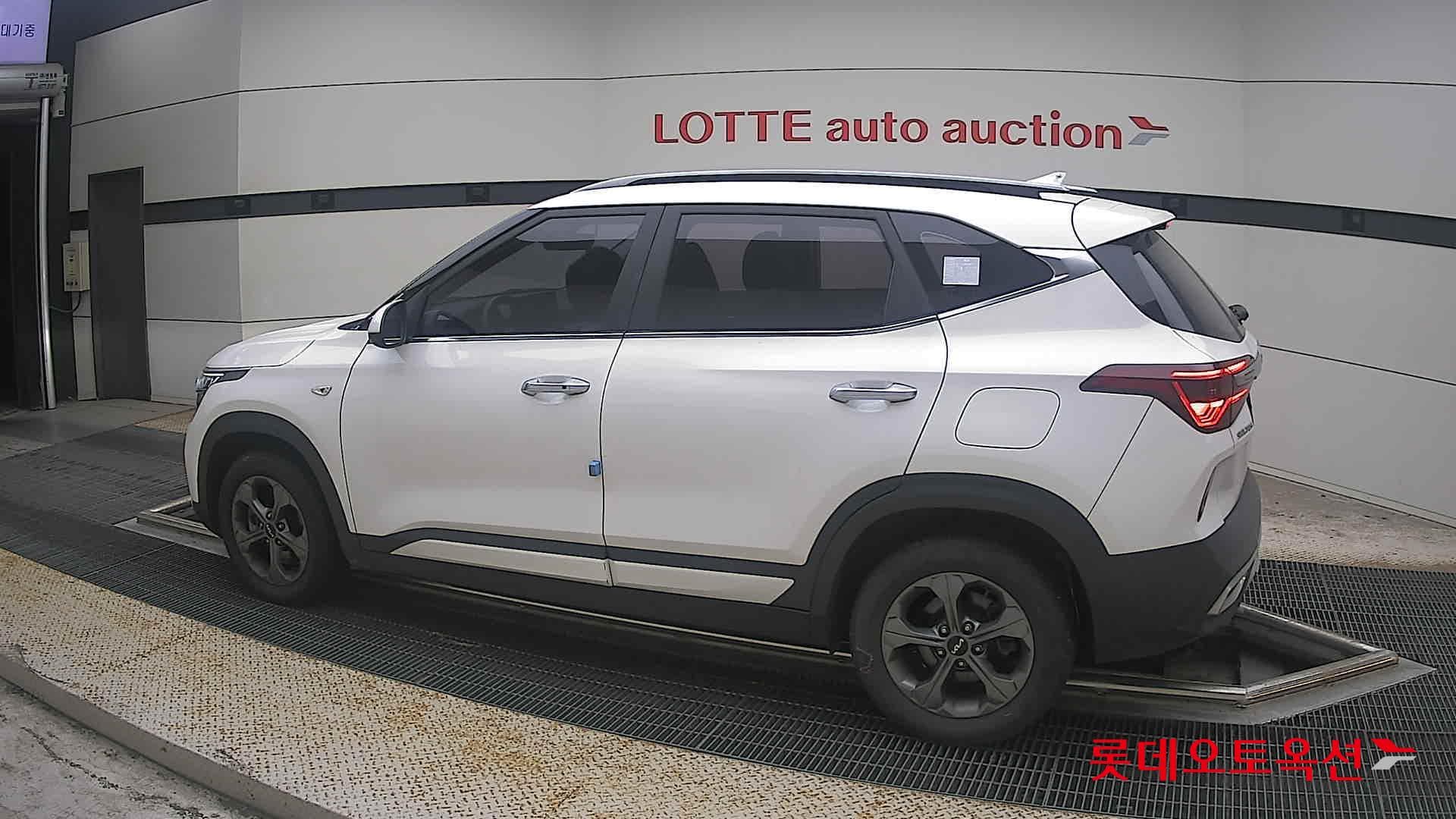 Kia - Seltos | (G) 1.6 Trendy 2WD 7