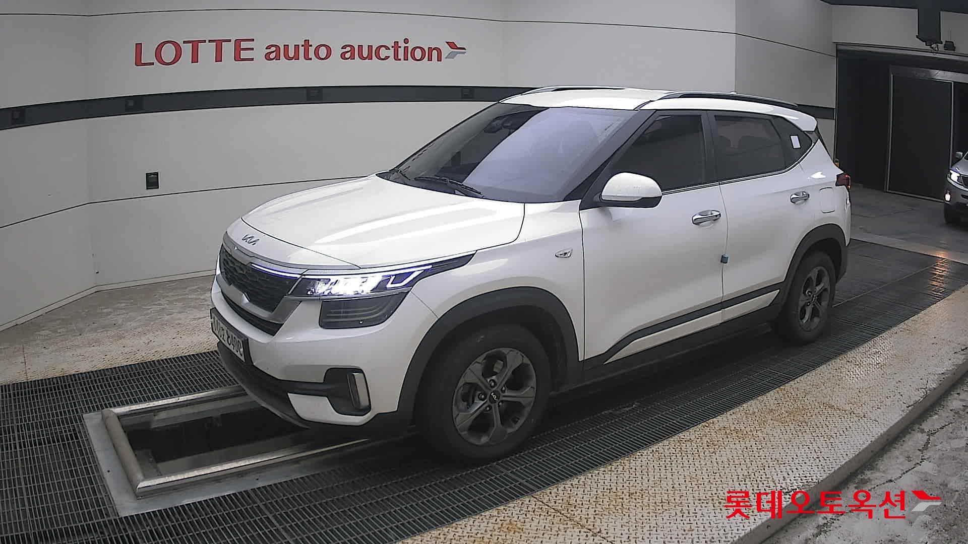 Kia - Seltos | (G) 1.6 Trendy 2WD 4