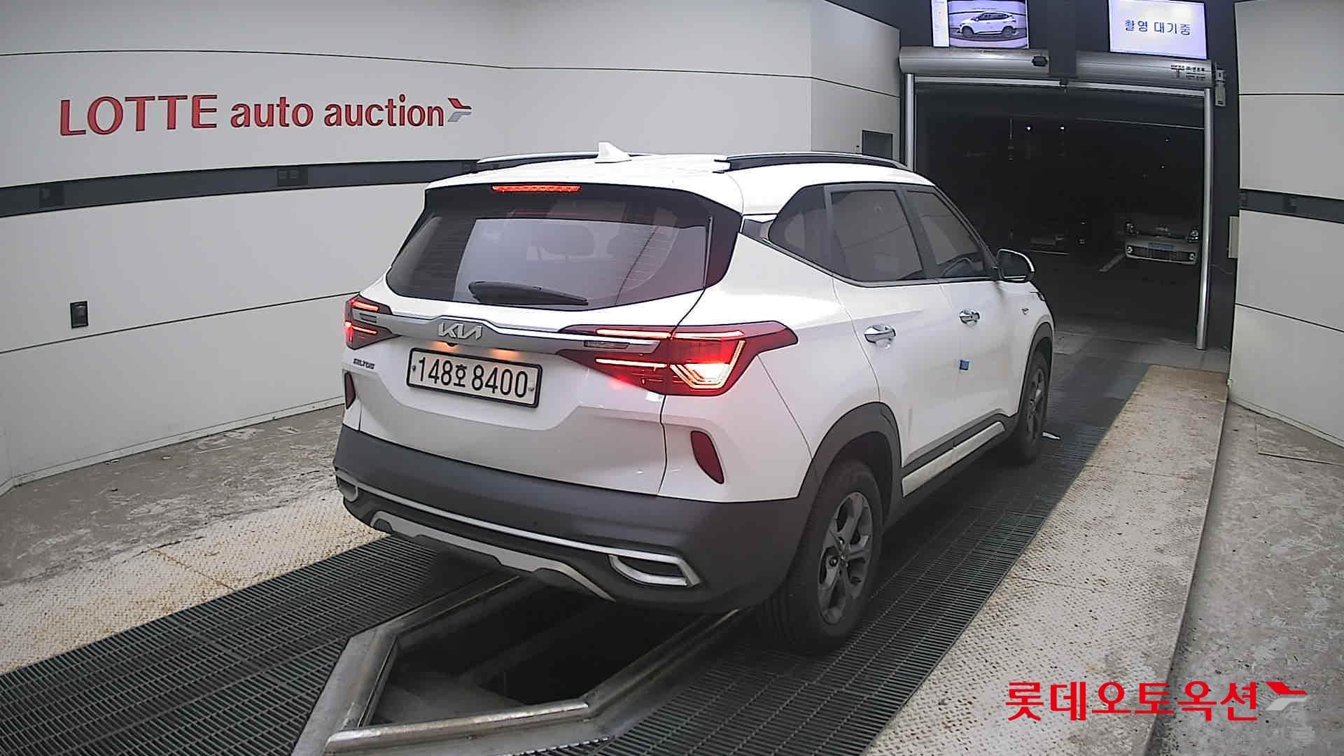 Kia - Seltos | (G) 1.6 Trendy 2WD 13