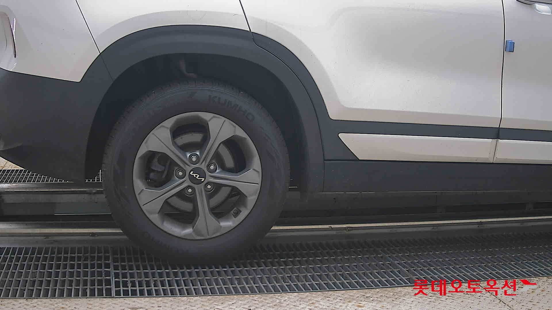 Kia - Seltos | (G) 1.6 Trendy 2WD 24