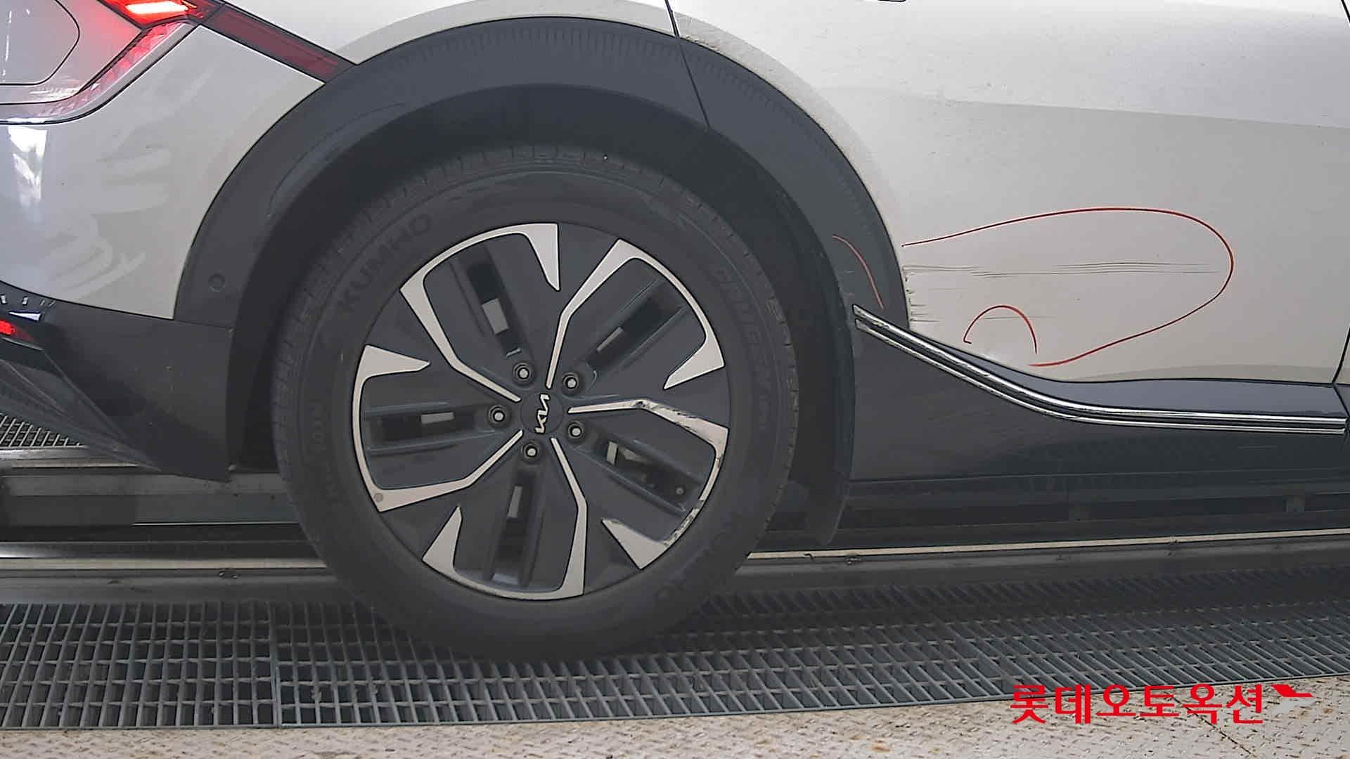 Kia - EV6 | (E) Long Range 2WD 24