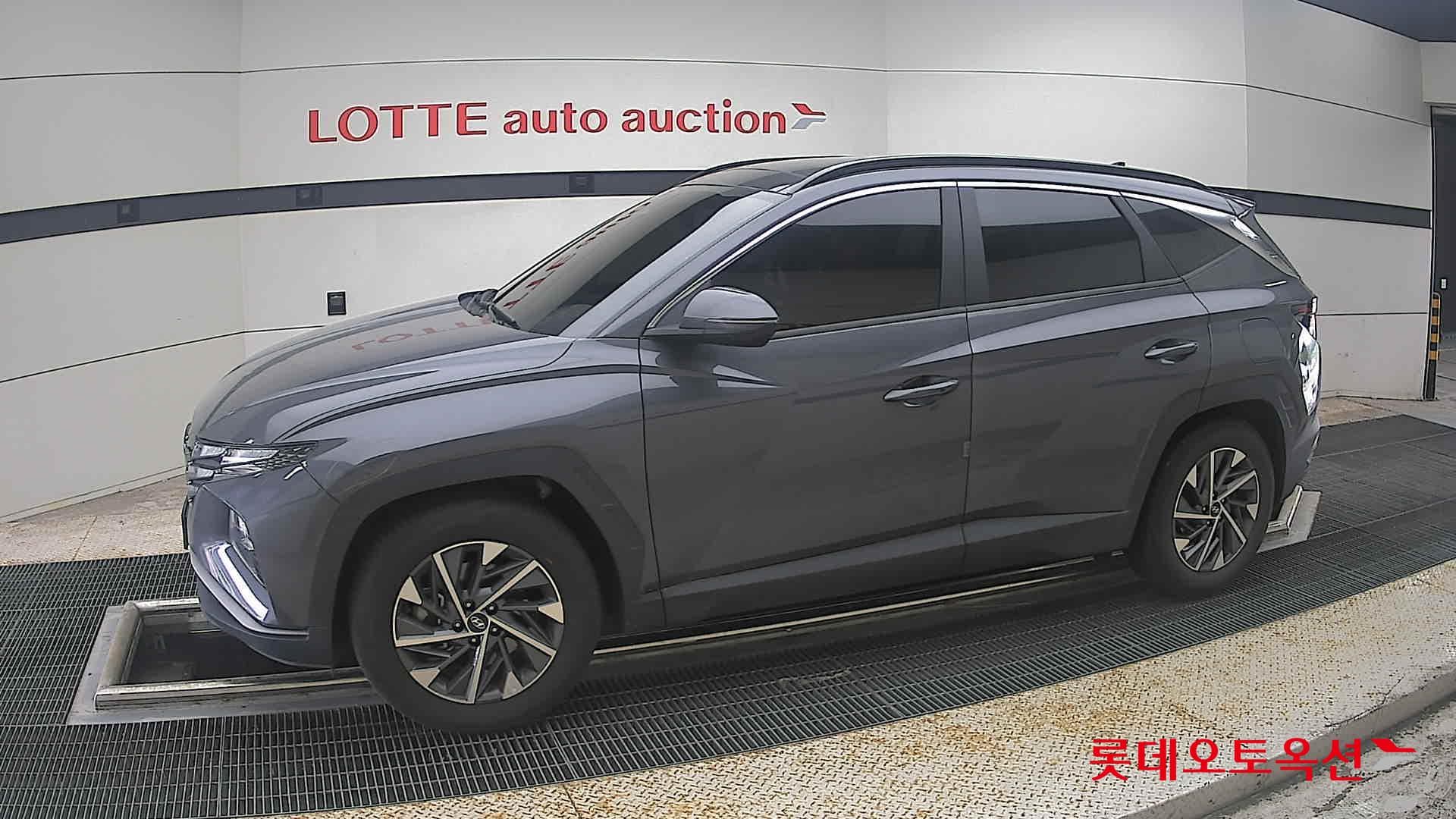 Hyundai - Туссан | THE ALL NEW (G) 1.6 T Premium 2WD 5