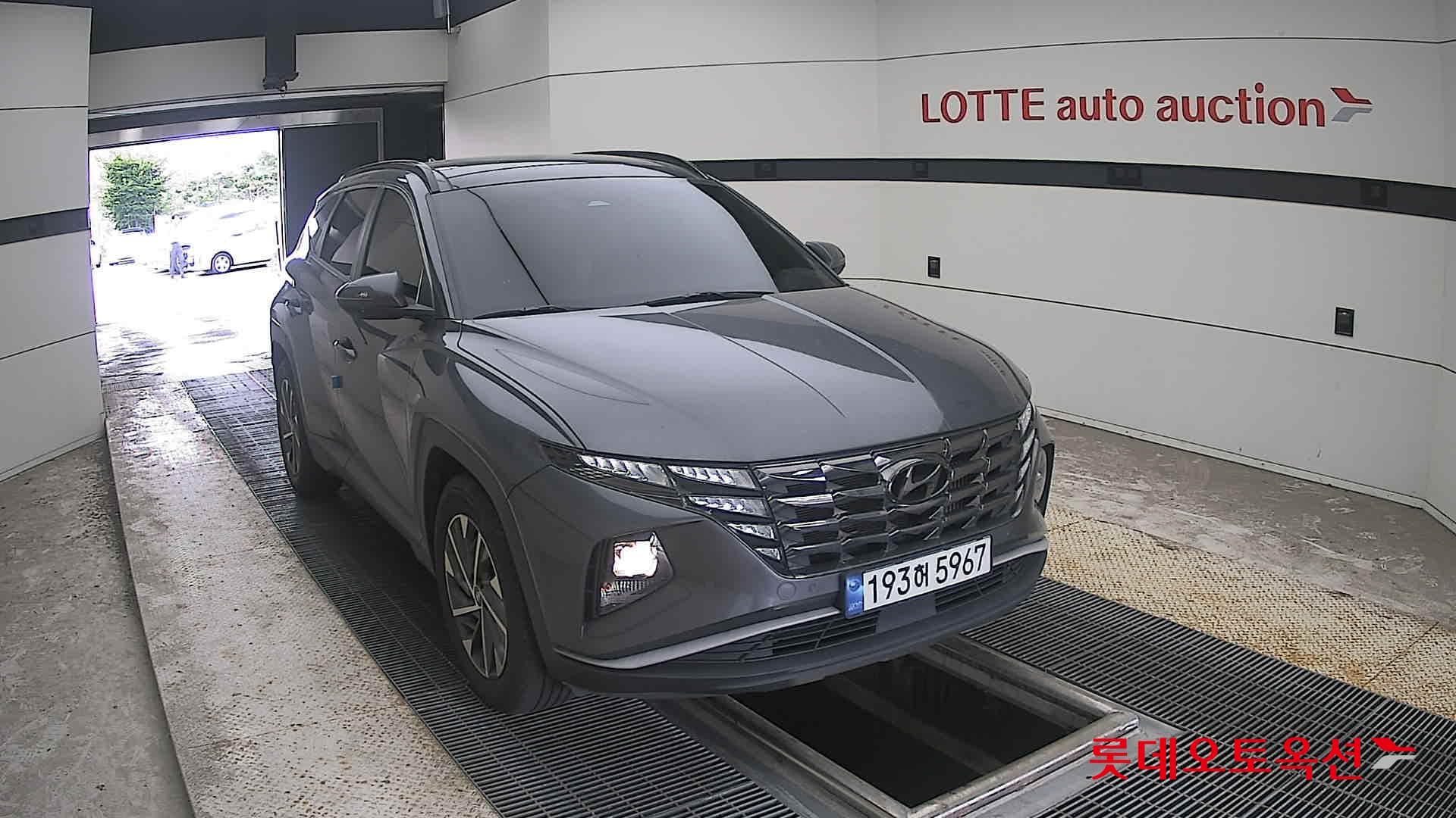 Hyundai - Туссан | THE ALL NEW (G) 1.6 T Premium 2WD 20