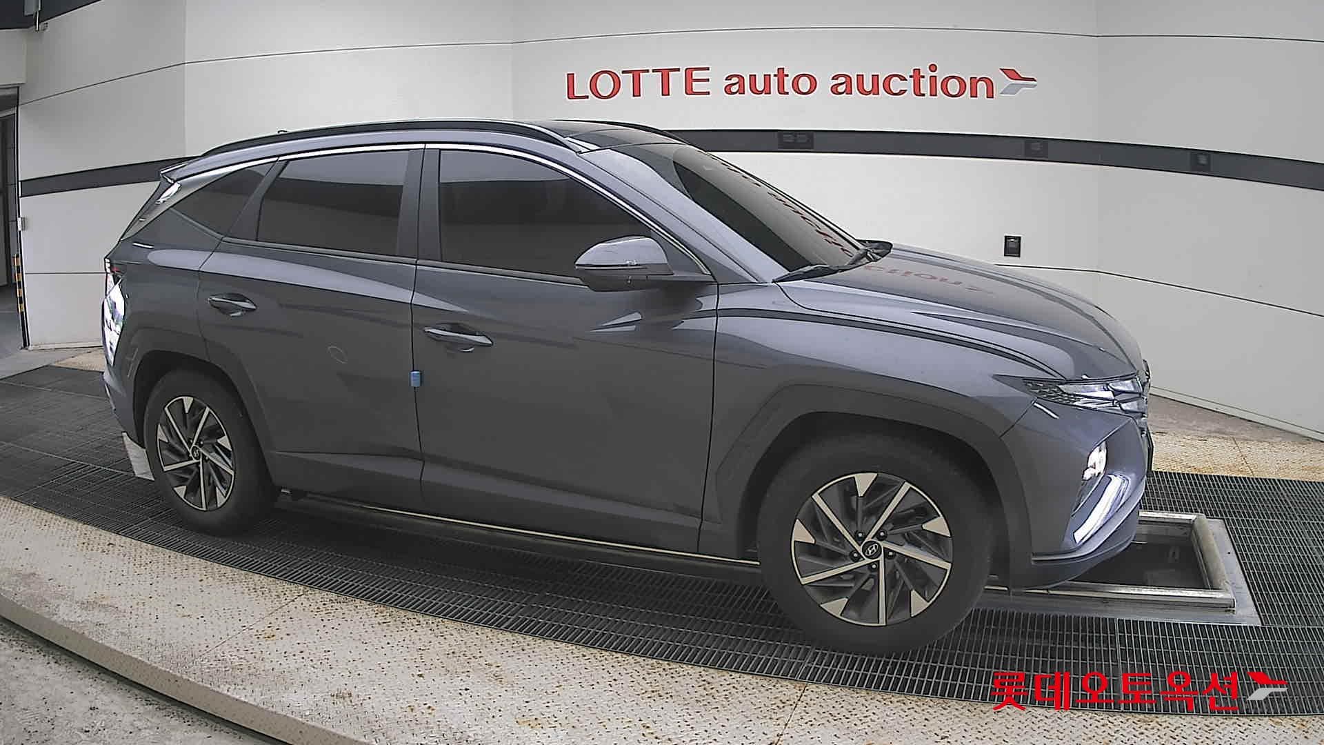 Hyundai - Туссан | THE ALL NEW (G) 1.6 T Premium 2WD 17