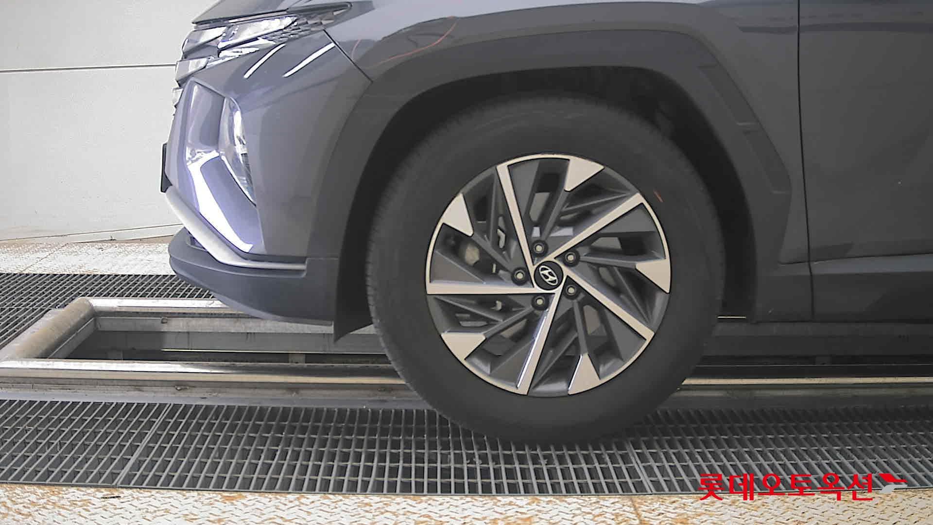 Hyundai - Туссан | THE ALL NEW (G) 1.6 T Premium 2WD 21