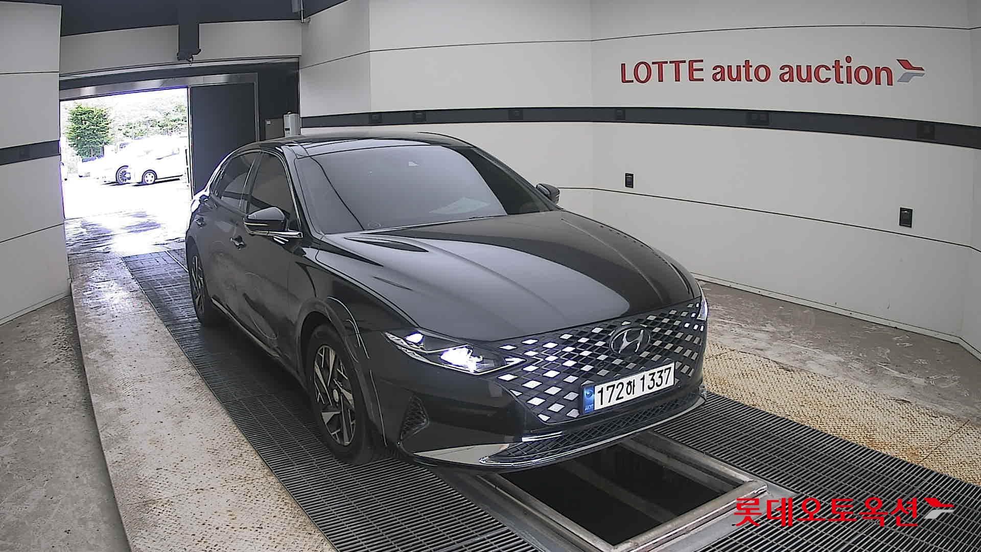Hyundai - Grandeur | THE NEW (H) 2.4 20