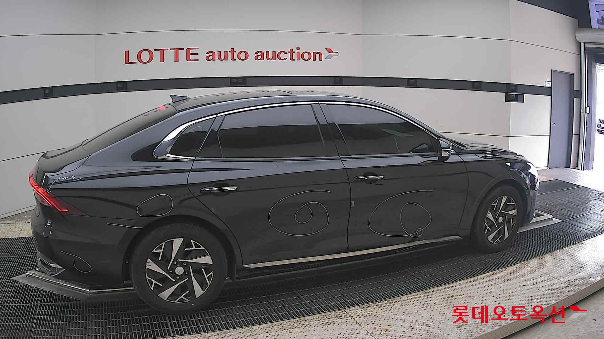 Hyundai - Grandeur | THE NEW (H) 2.4 15