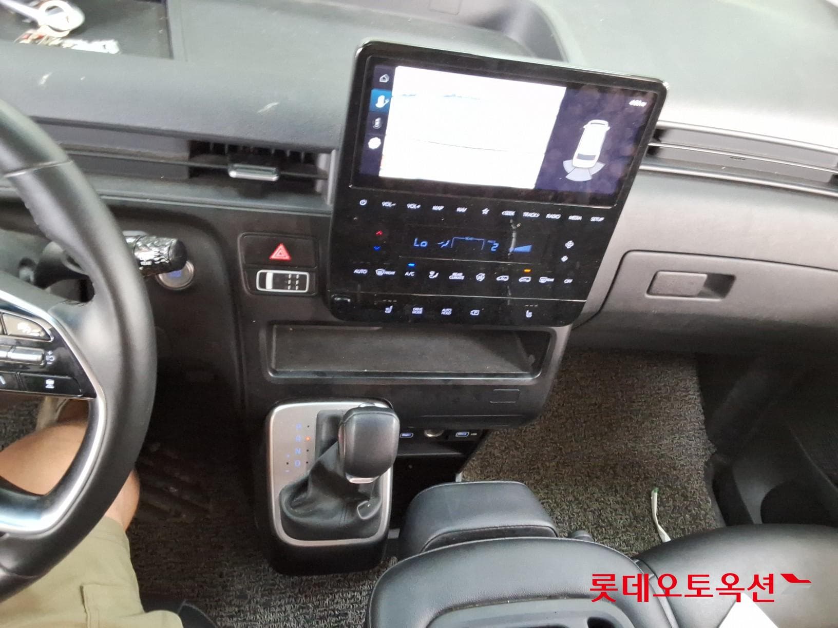 هيونداي - ستاريا | (D) 2.2 Tourer 9Seater Modern 33