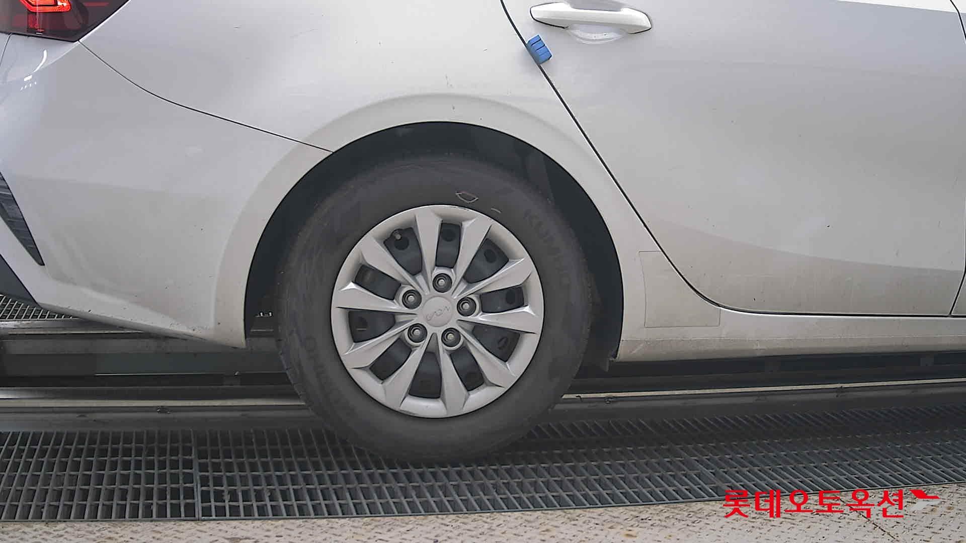 Kia - K3 | (G)1.6 Trendy 2WD AT 24
