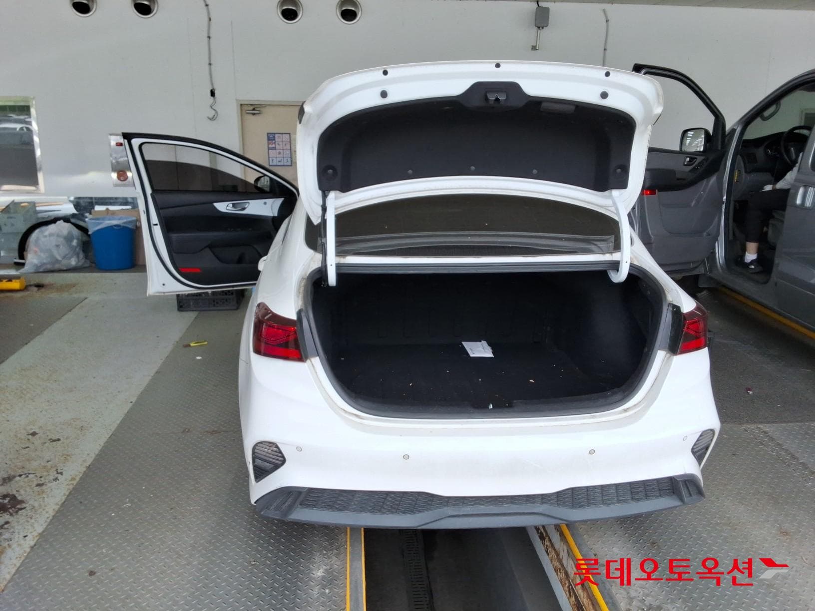 Kia - K3 | (G)1.6 Trendy 2WD AT 38