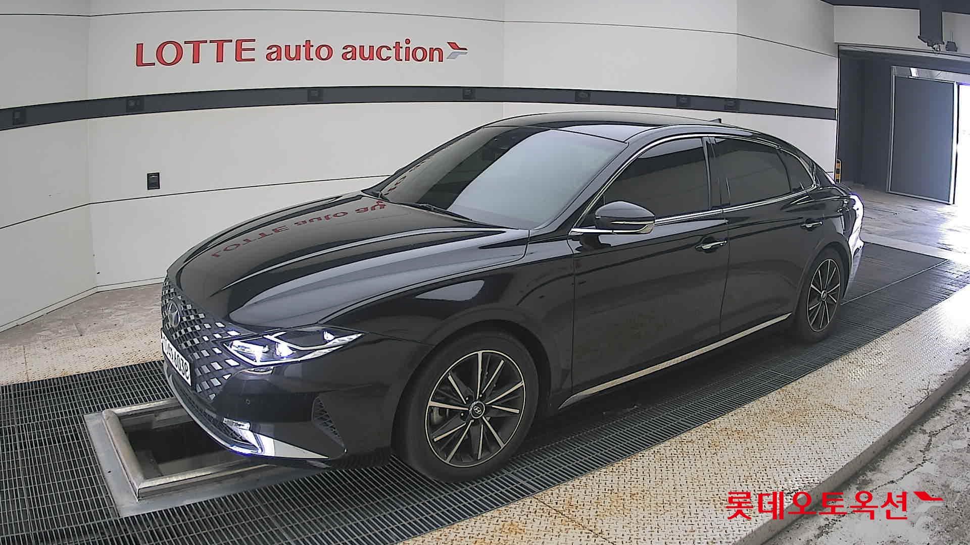 Hyundai - Grandeur | THE NEW (G) 2.5 Premium 4