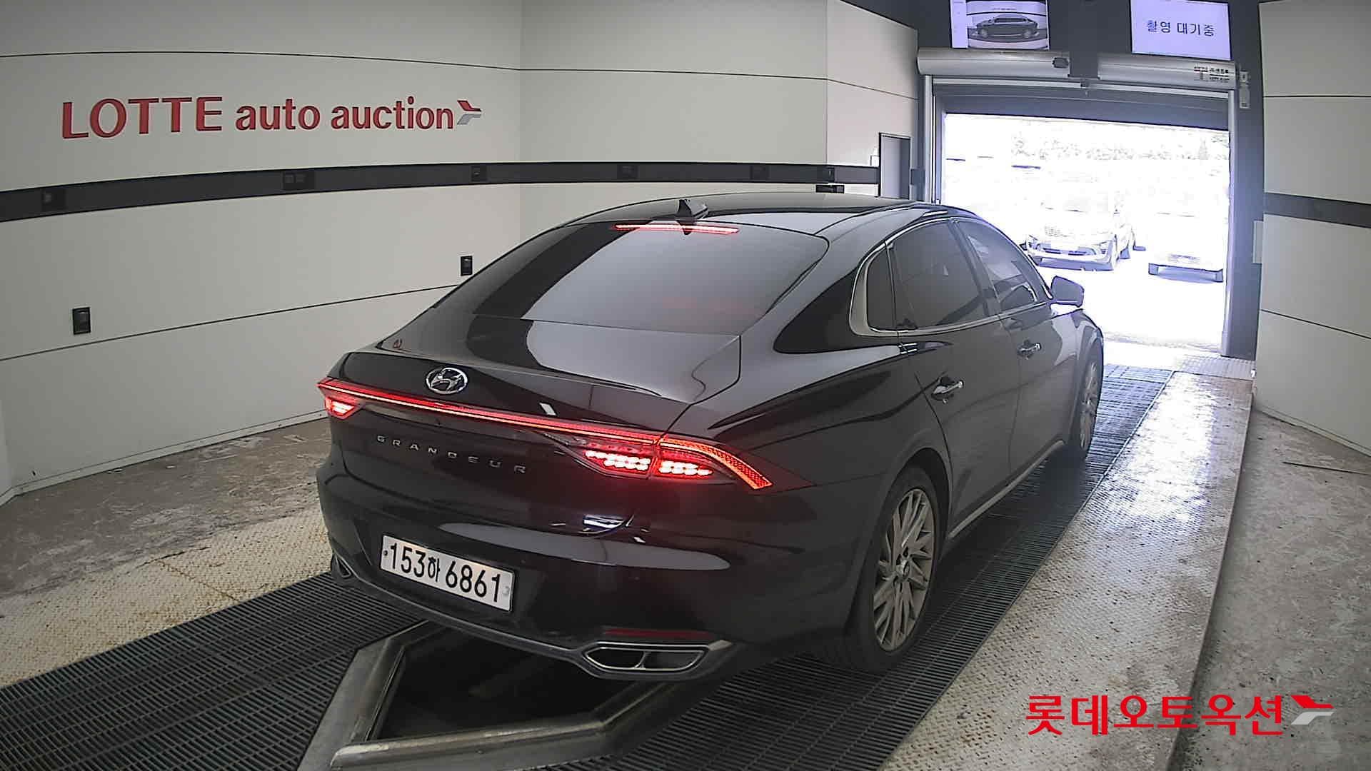 Hyundai - Grandeur | THE NEW (G) 3.3 13