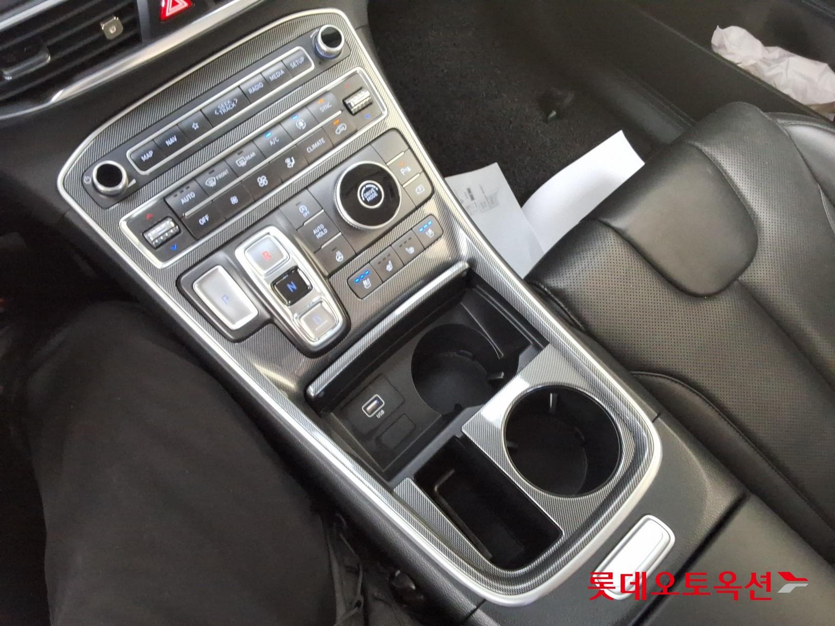هيونداي - سانتافي | THE NEW SANTAFE (D) 2.2 Premium 5Seater 2WD 33