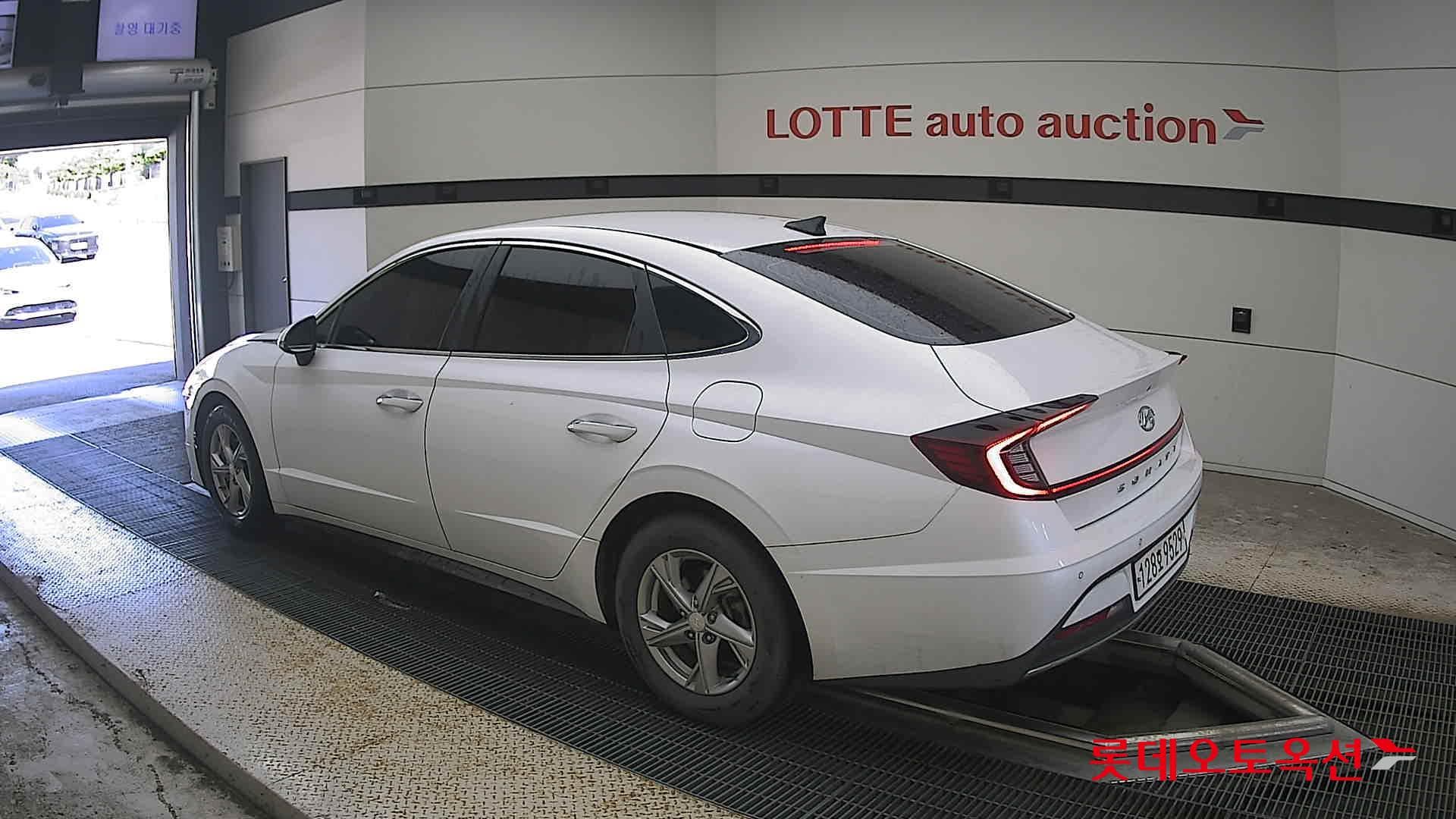 Hyundai - Sonata | DN8 (G) 2.0 Premium 8
