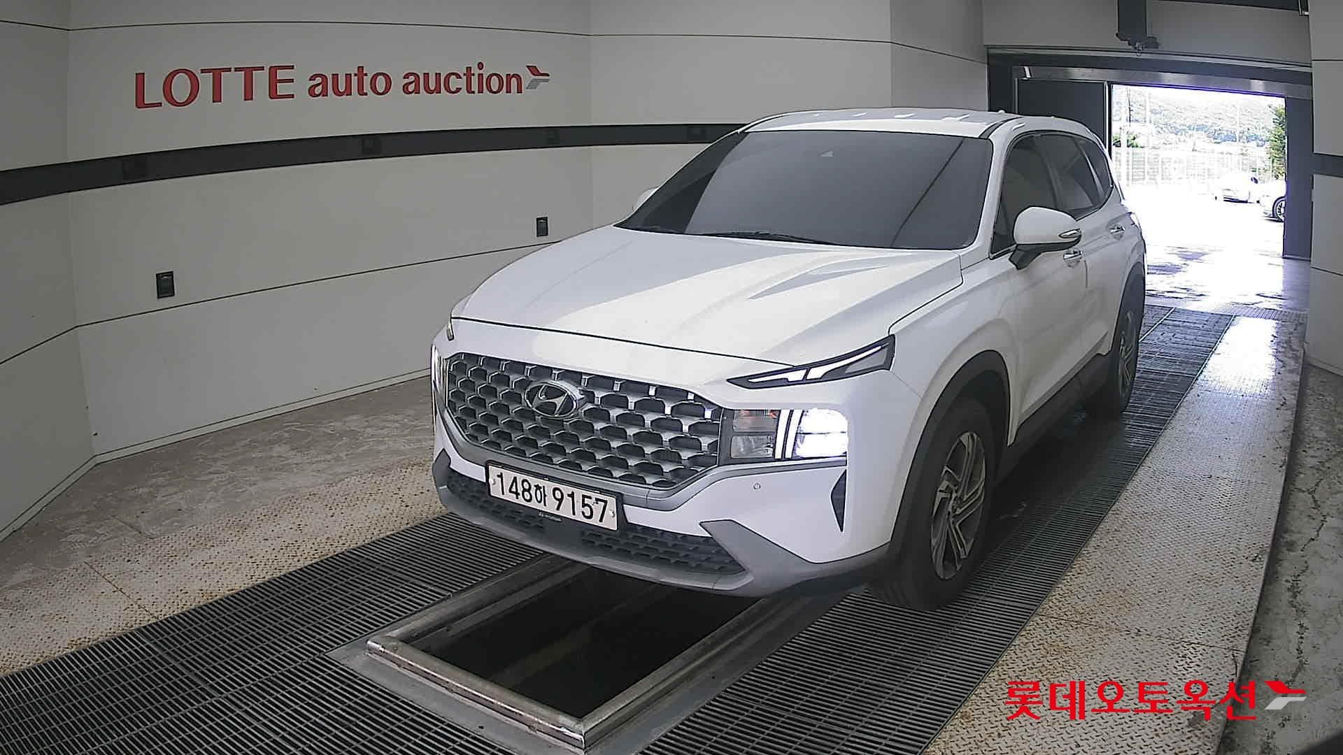 Hyundai - Santa Fe | THE NEW SANTAFE (D) 2.2 Premium 5Seater 2WD 2