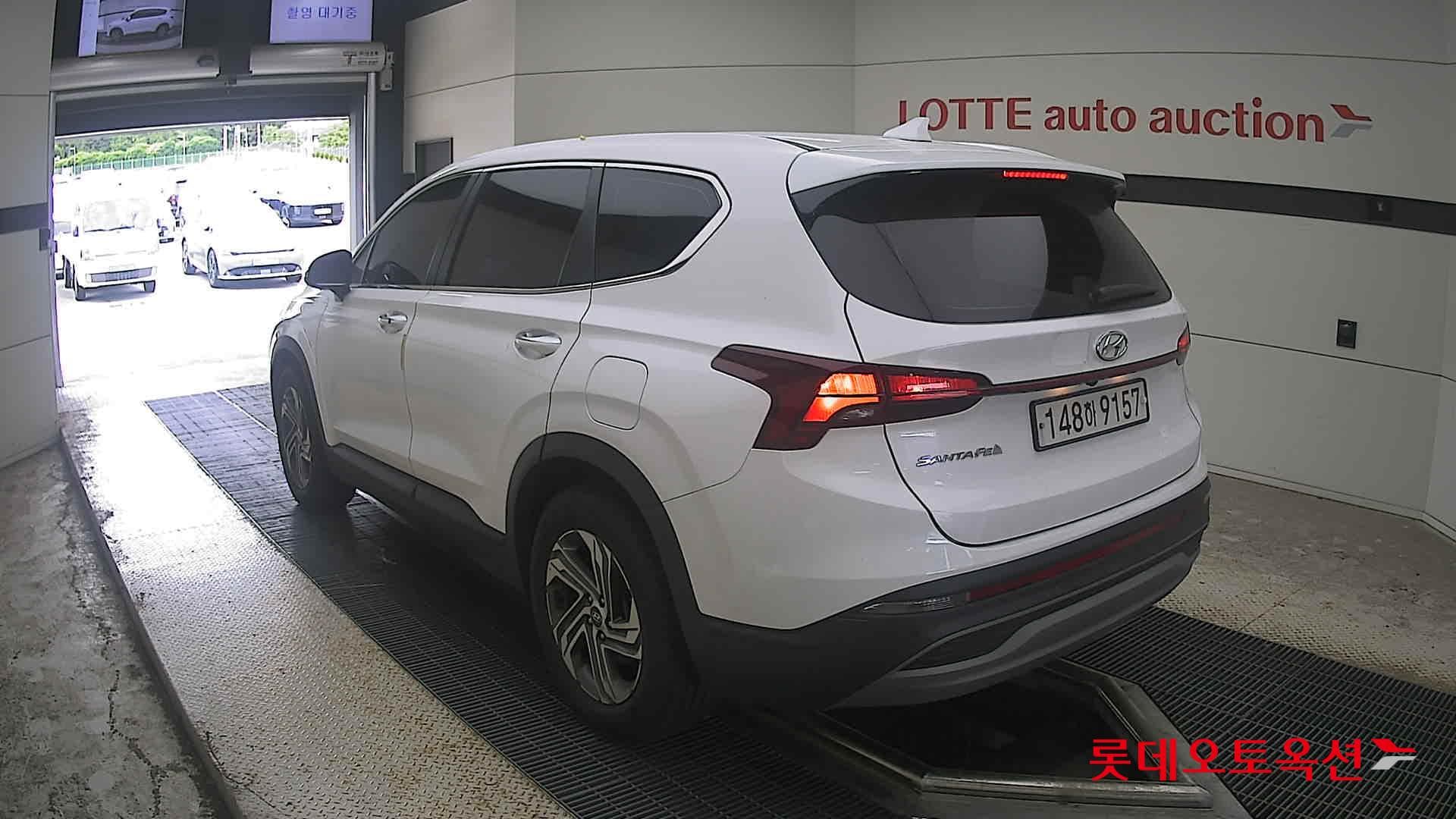 Hyundai - Santa Fe | THE NEW SANTAFE (D) 2.2 Premium 5Seater 2WD 10