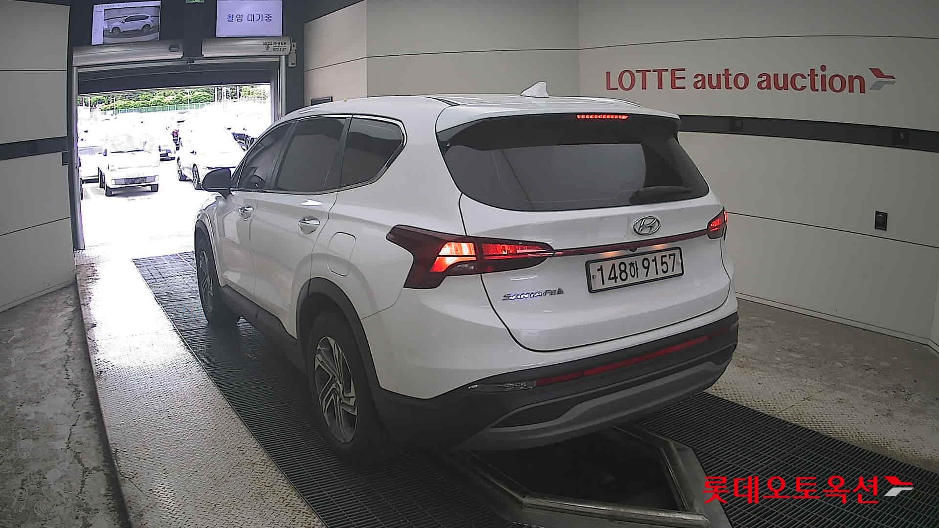 Hyundai - Santa Fe | THE NEW SANTAFE (D) 2.2 Premium 5Seater 2WD 9