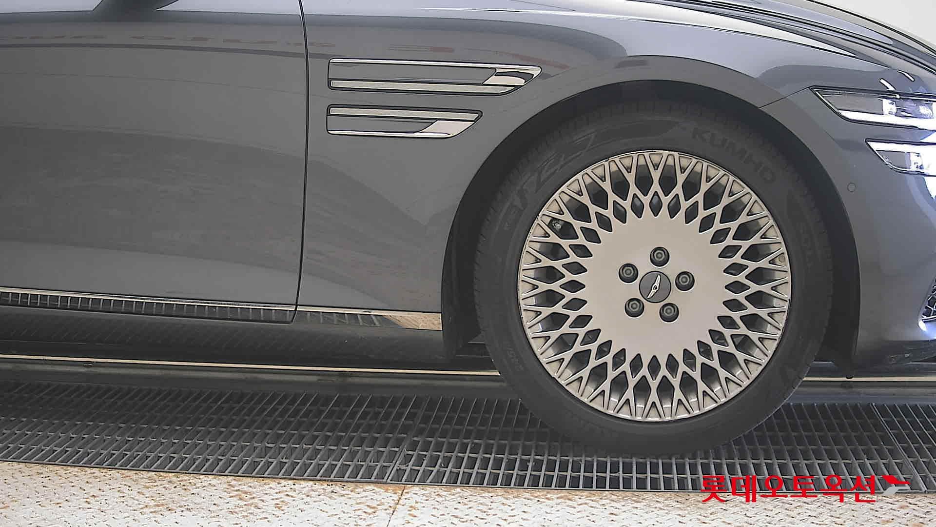 Genesis - G80 | THE ALL NEW GENESIS (G) 2.5T 23