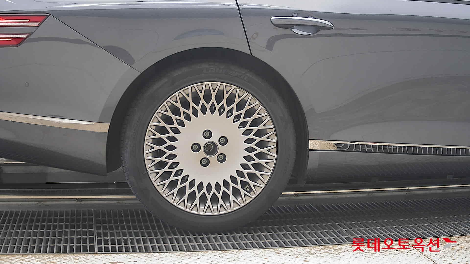 Genesis - G80 | THE ALL NEW GENESIS (G) 2.5T 24
