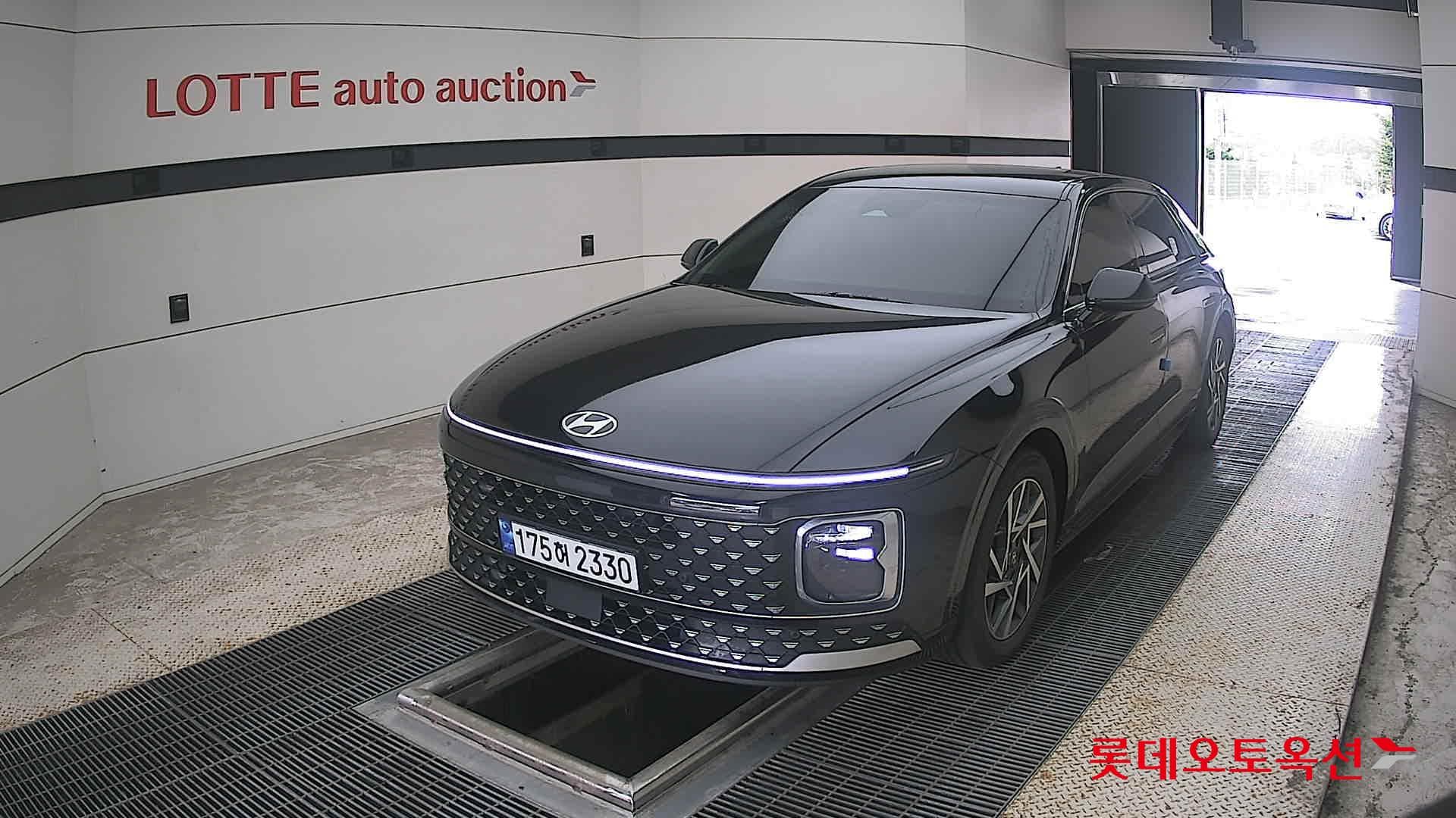 هيونداي - جرانديور (أزيرا) | GN7 (H)1.6T Premium 2WD AT 2