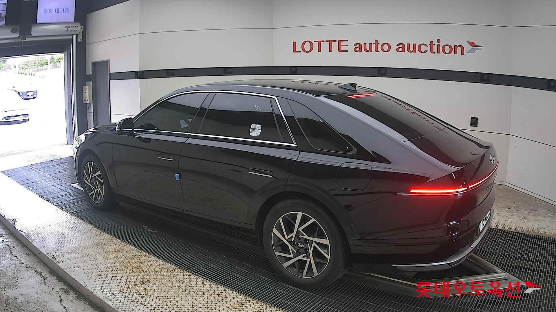 هيونداي - جرانديور (أزيرا) | GN7 (H)1.6T Premium 2WD AT 8