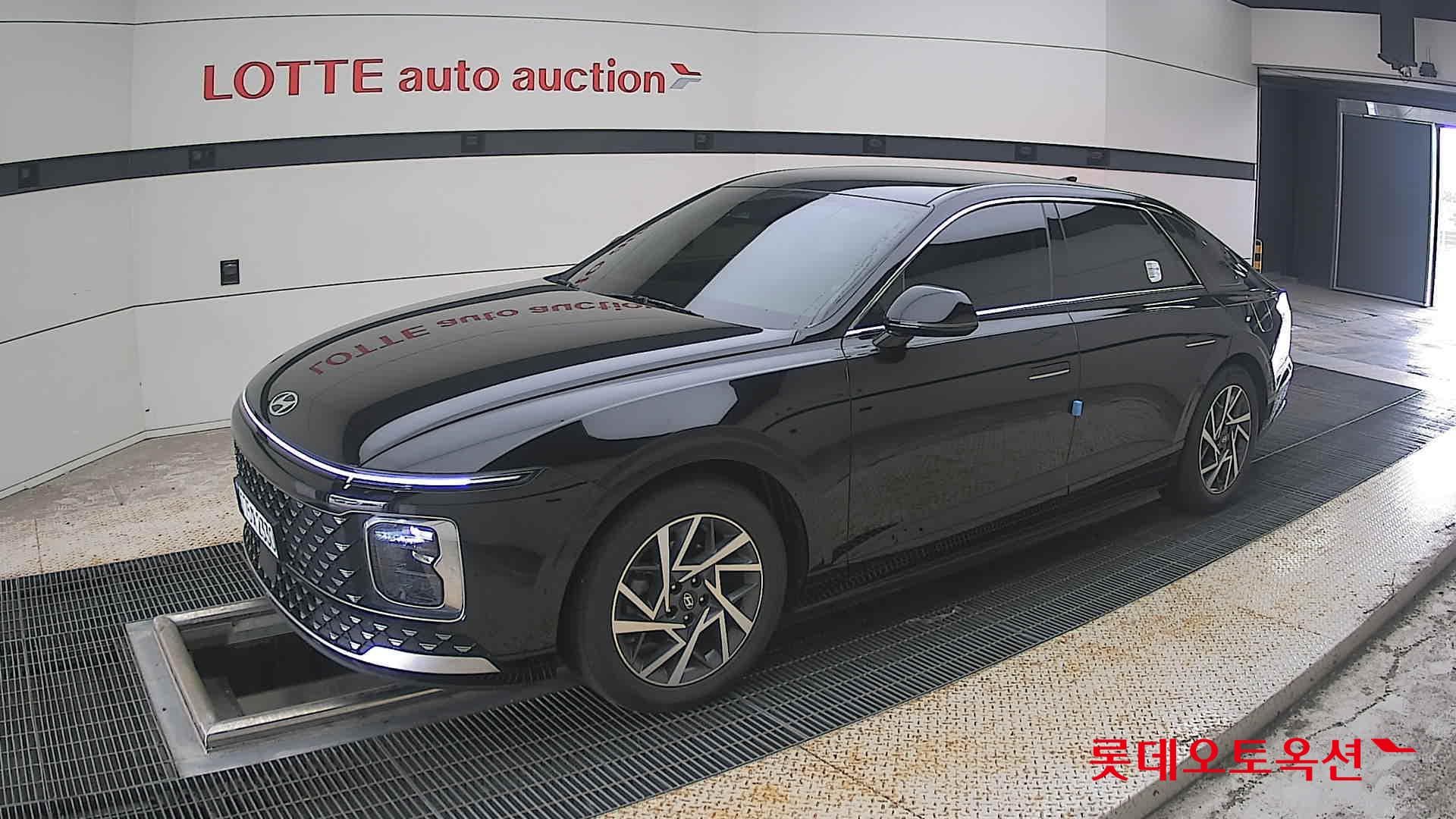 هيونداي - جرانديور (أزيرا) | GN7 (H)1.6T Premium 2WD AT 4