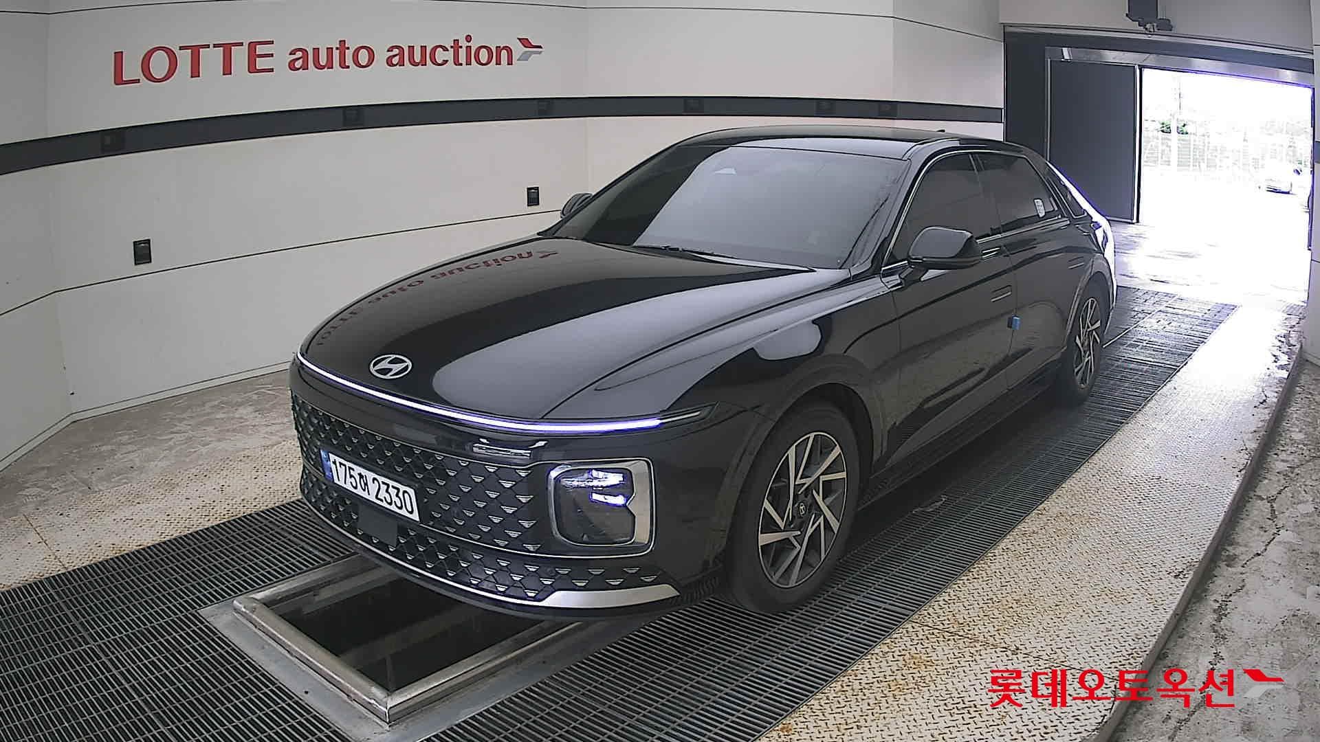 هيونداي - جرانديور (أزيرا) | GN7 (H)1.6T Premium 2WD AT 3