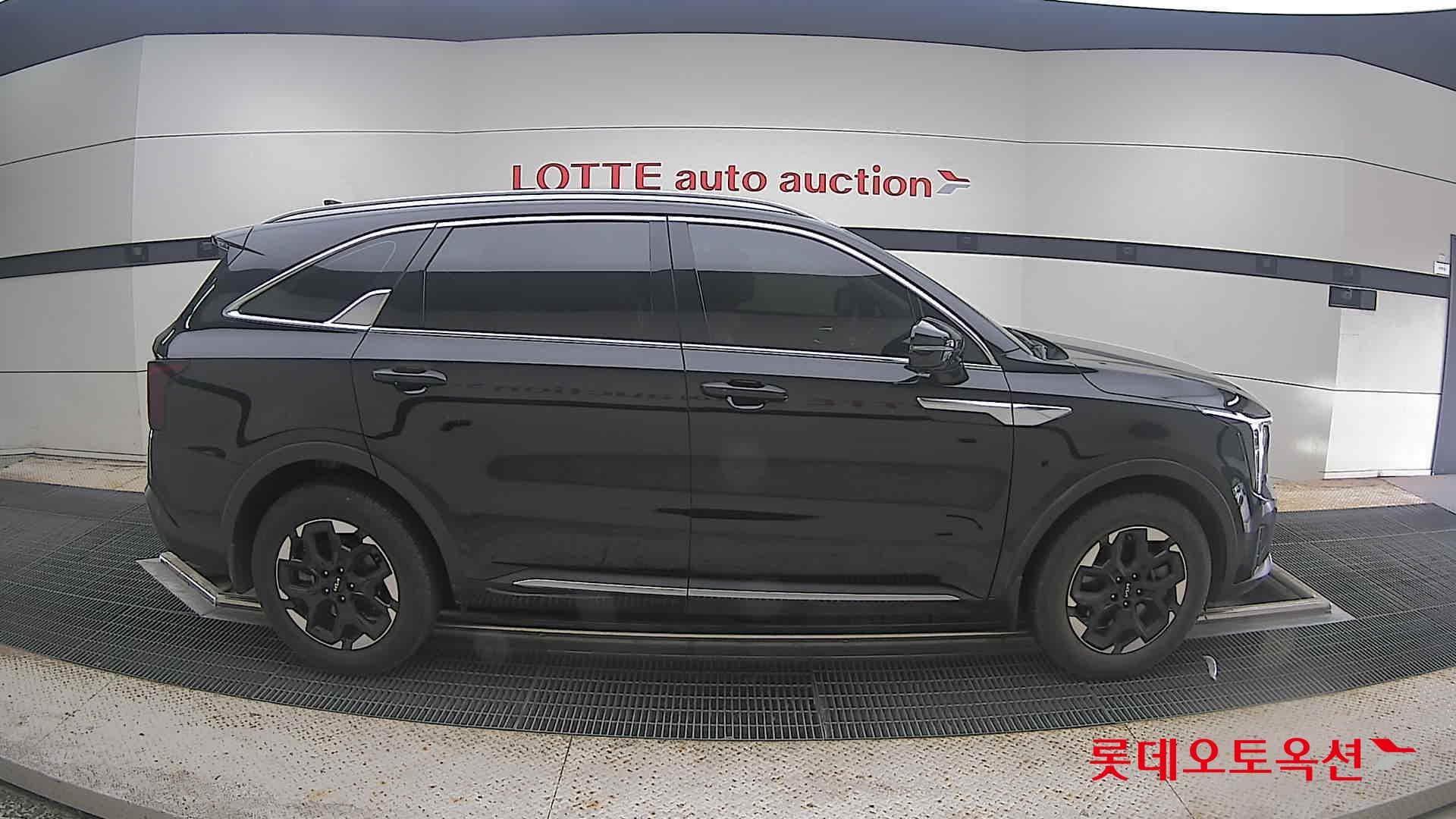 Kia - Sorento | MQ4 (D)2.2 Noblesse 5 4WD AT 16