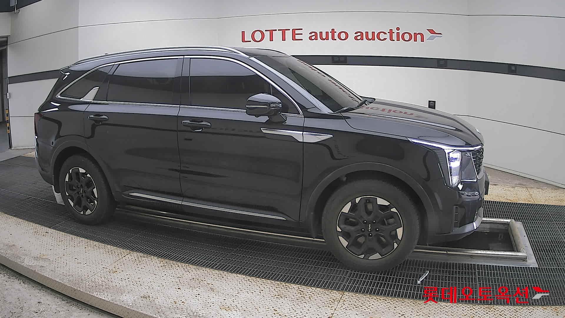 Kia - Sorento | MQ4 (D)2.2 Noblesse 5 4WD AT 17