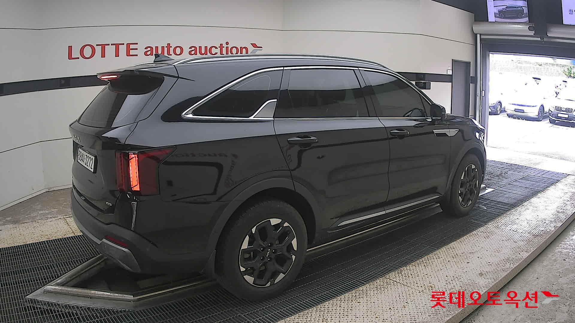 Kia - Sorento | MQ4 (D)2.2 Noblesse 5 4WD AT 14