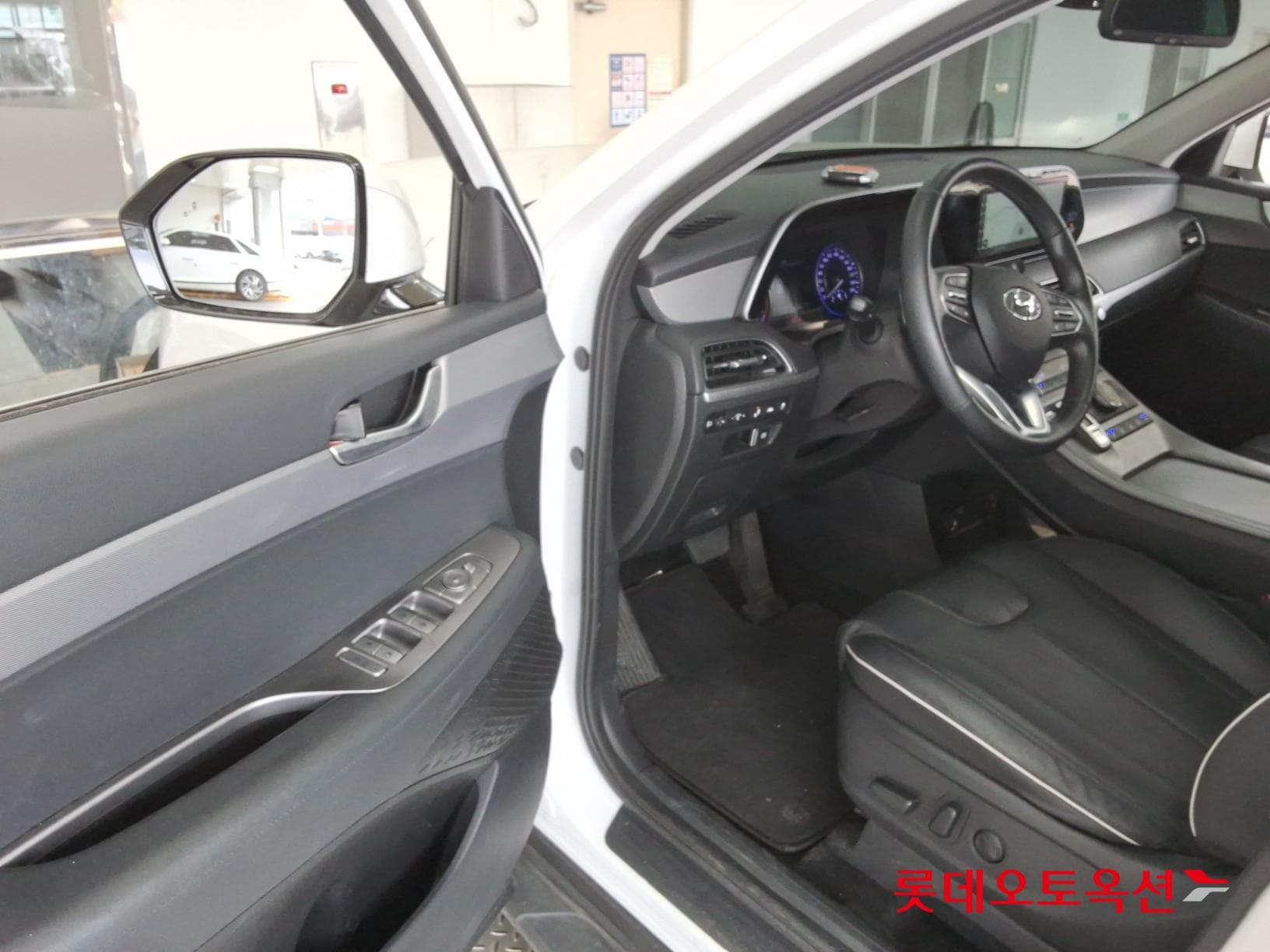 Hyundai - Palisade | (G) 3.8 Exclusive 2WD 8 35