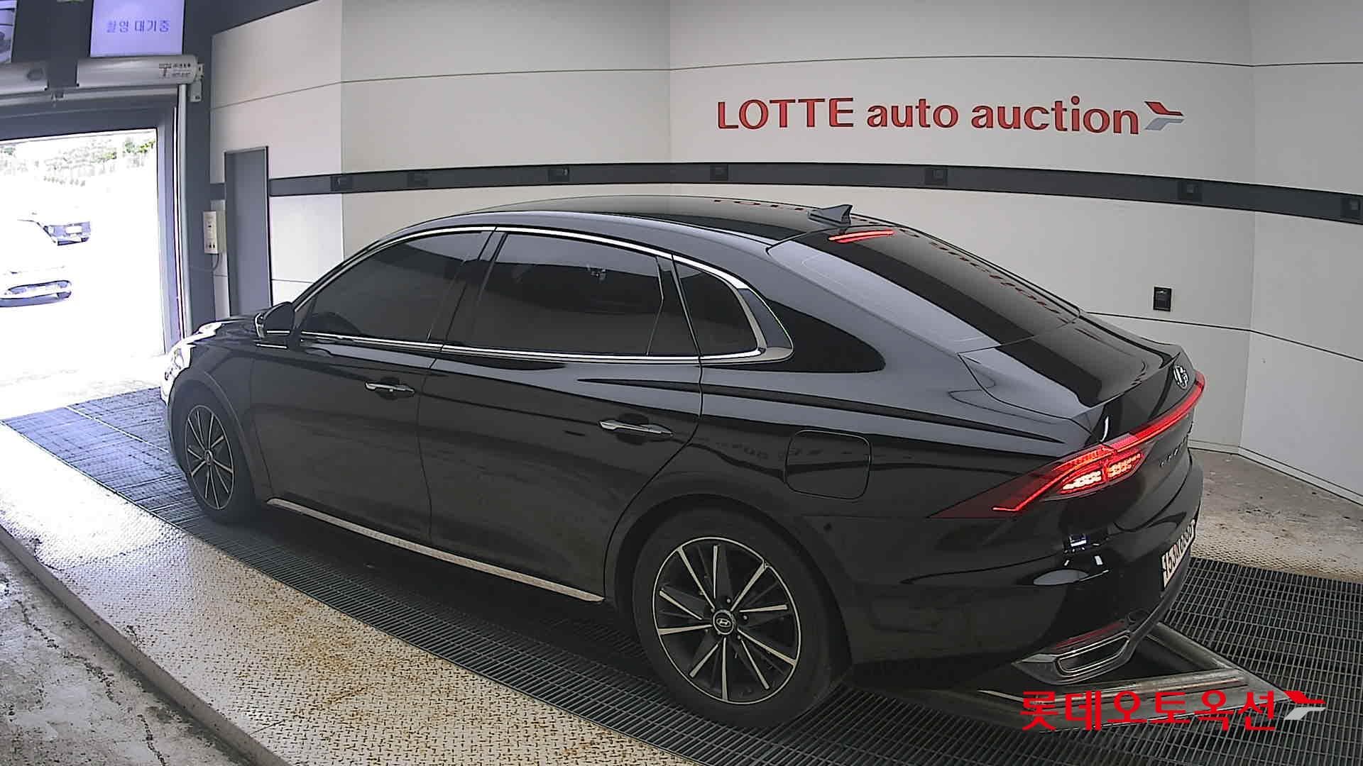Hyundai - Grandeur | THE NEW (G) 2.5 Exclusive 8