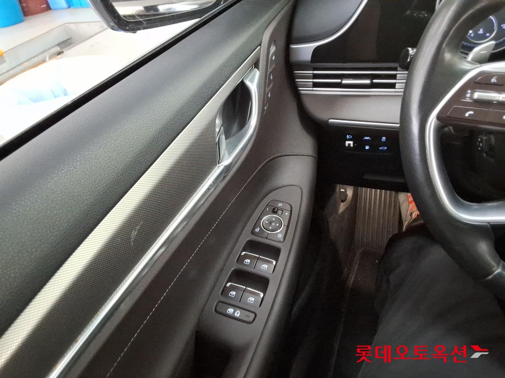 Hyundai - Grandeur | THE NEW (G) 2.5 Exclusive 28