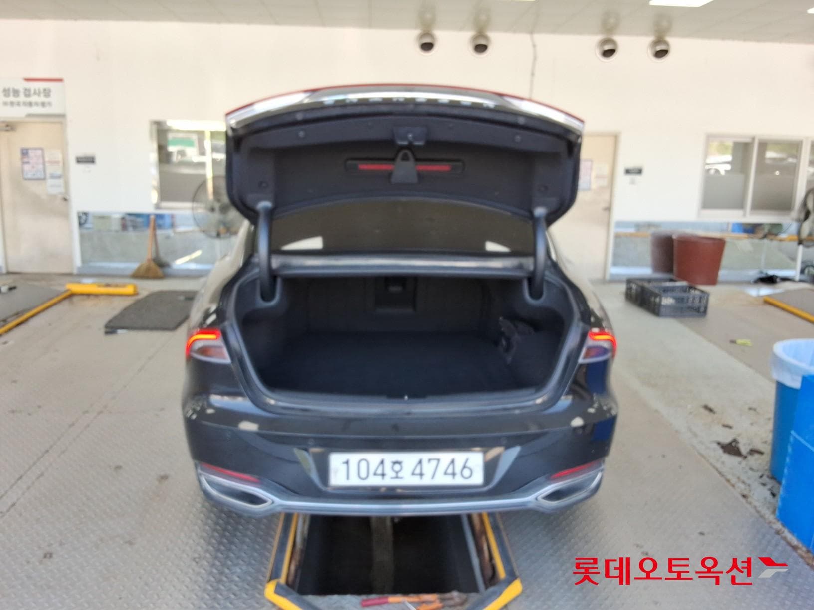 Hyundai - Grandeur | THE NEW (H) 2.4 Premium 37