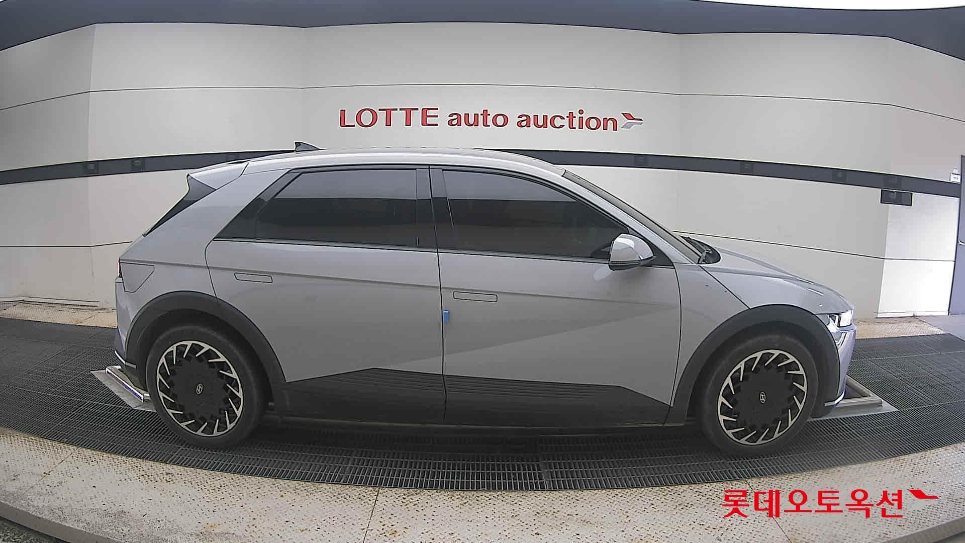 Hyundai - Ioniq | 5 (E) Long Range Exclusive 4WD 16