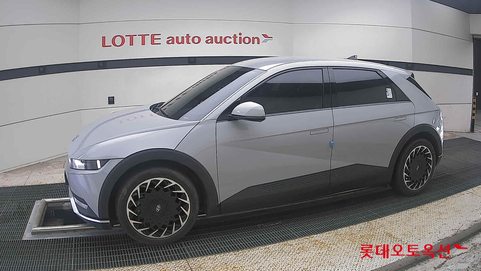 Hyundai - Ioniq | 5 (E) Long Range Exclusive 4WD 5