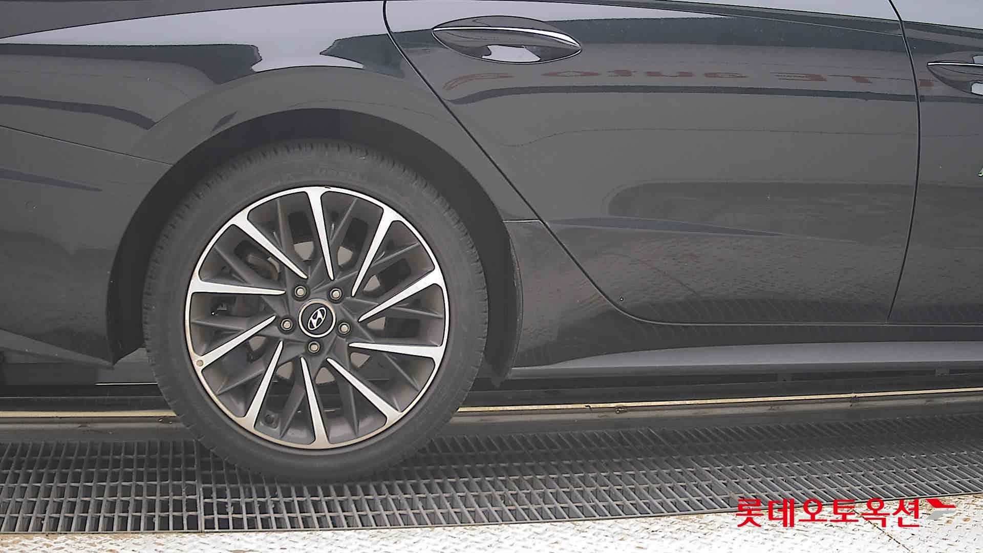 Hyundai - Соната | DN8 (G) 2.0 Inspiration 24