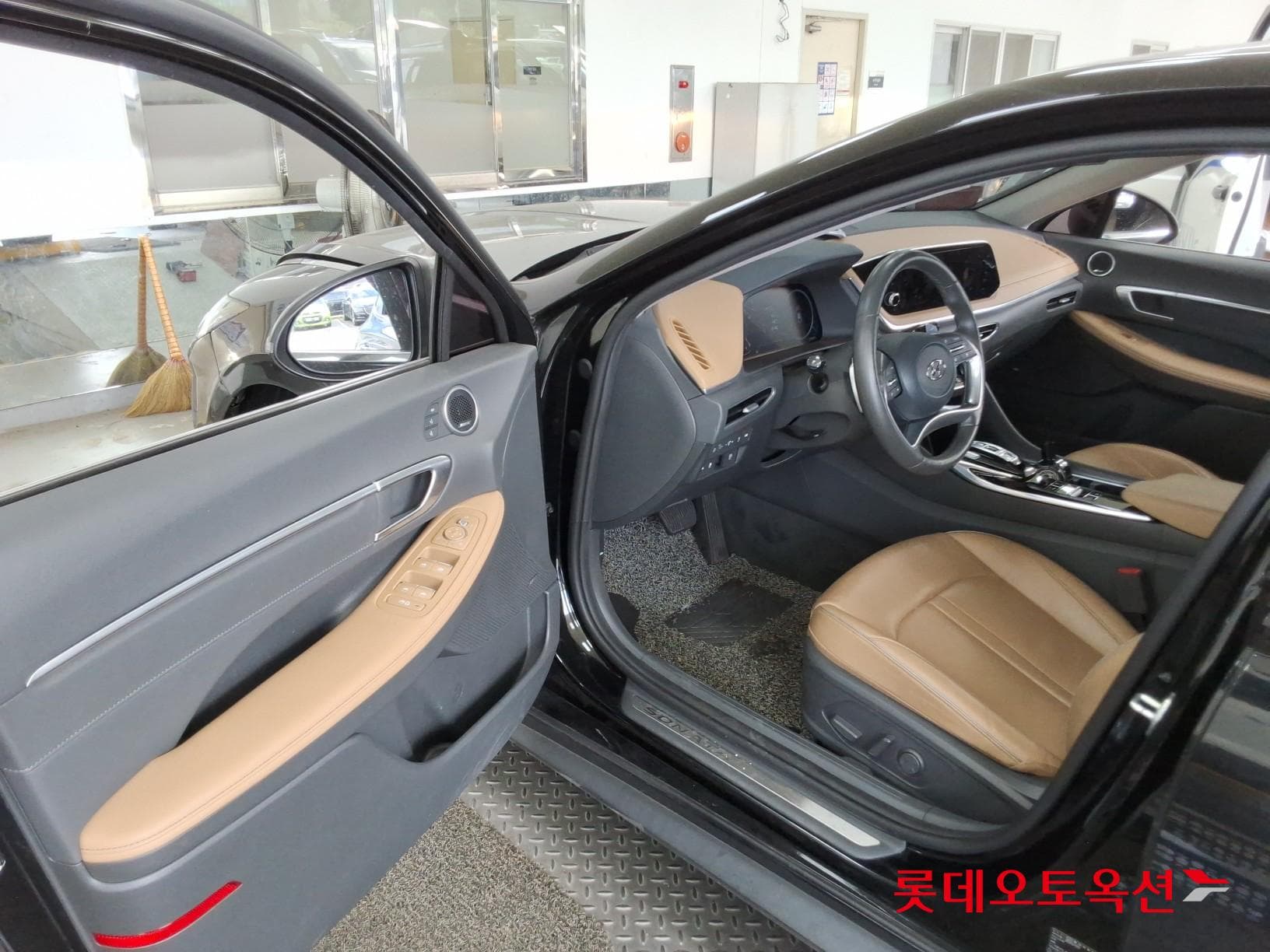 Hyundai - Соната | DN8 (G) 2.0 Inspiration 34