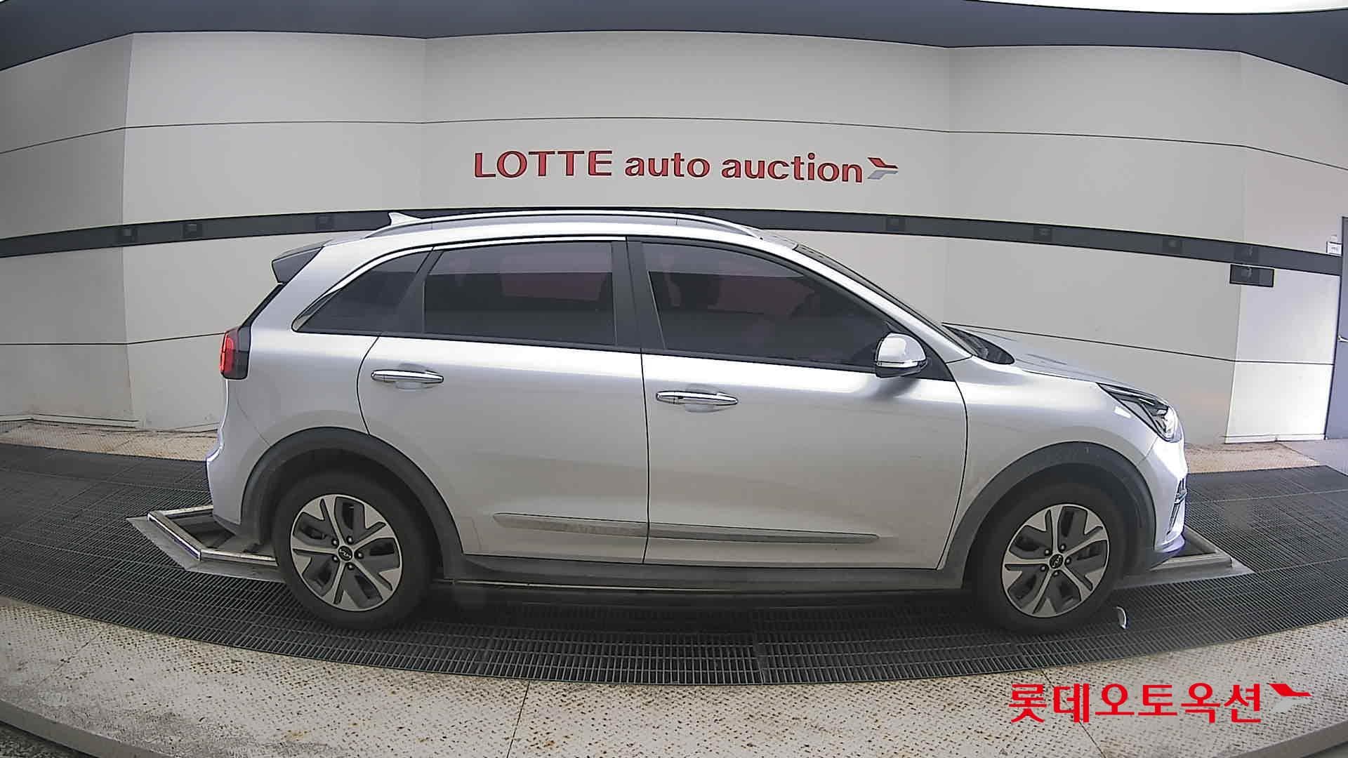 Kia - Ниро | EV (E) Noblesse_22MY 16