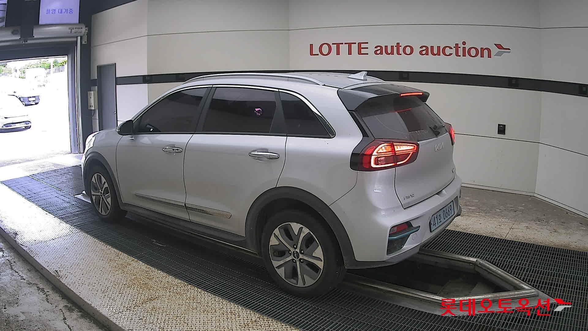 Kia - Ниро | EV (E) Noblesse_22MY 8