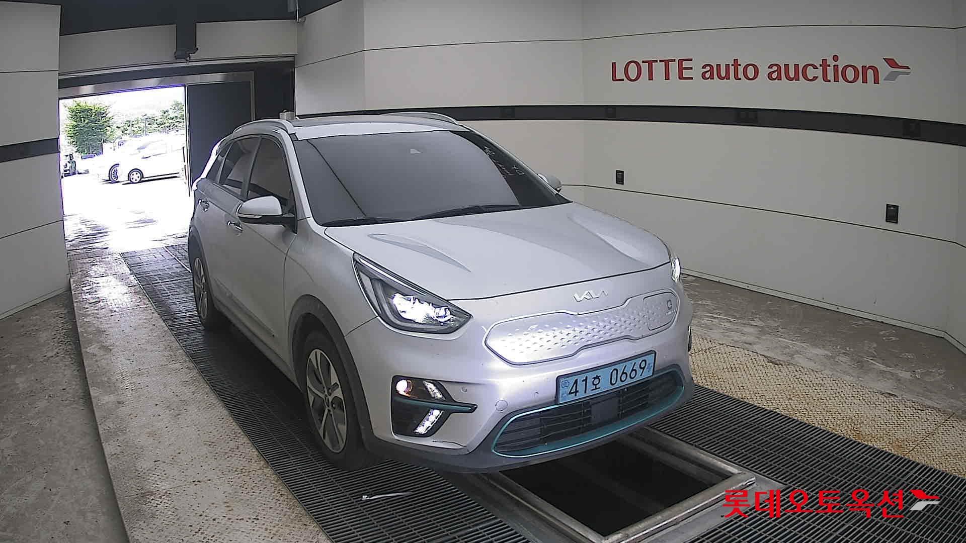 Kia - Ниро | EV (E) Noblesse_22MY 20