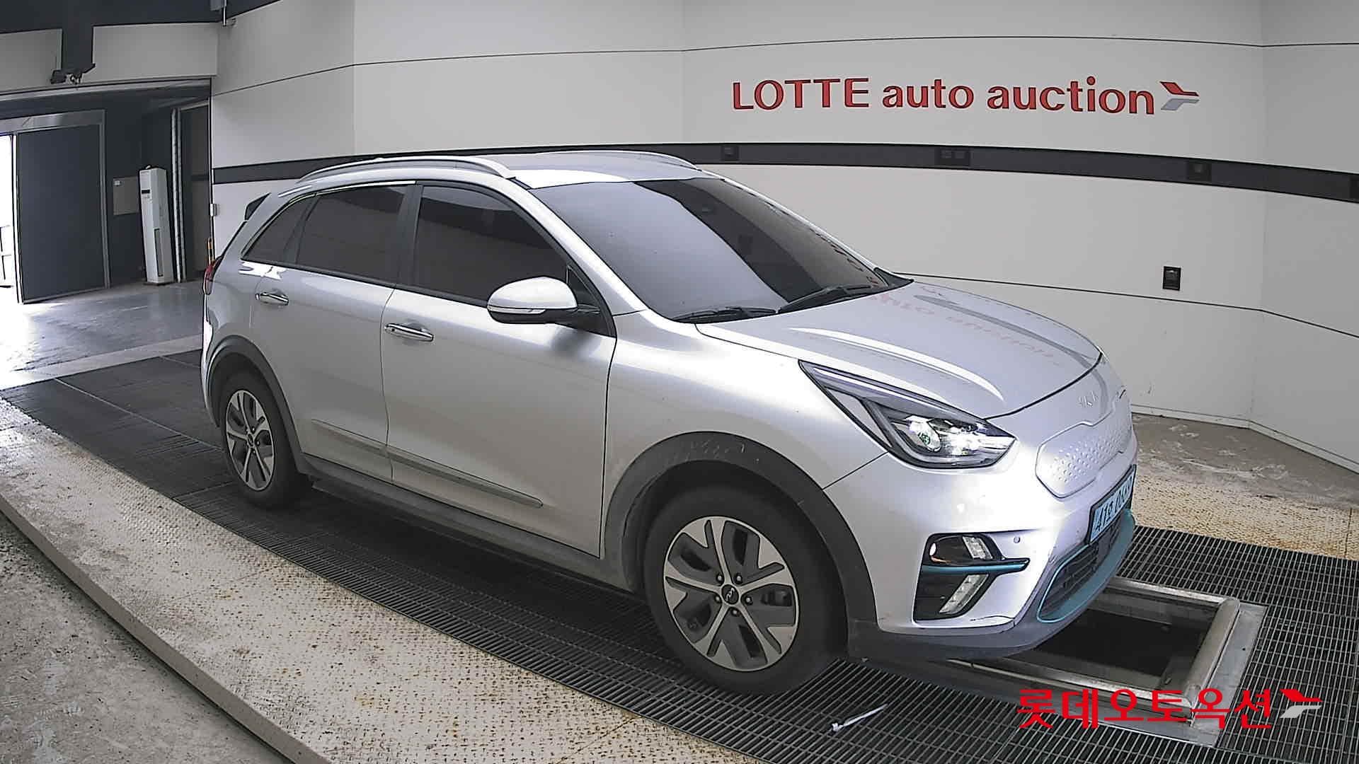 Kia - Ниро | EV (E) Noblesse_22MY 18