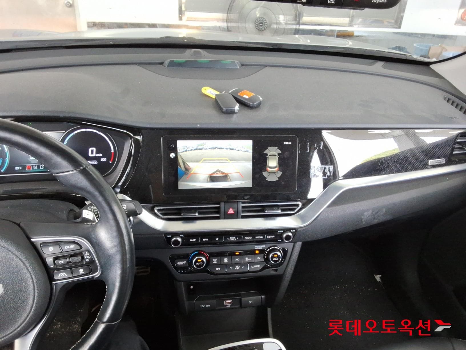 Kia - Ниро | EV (E) Noblesse_22MY 32